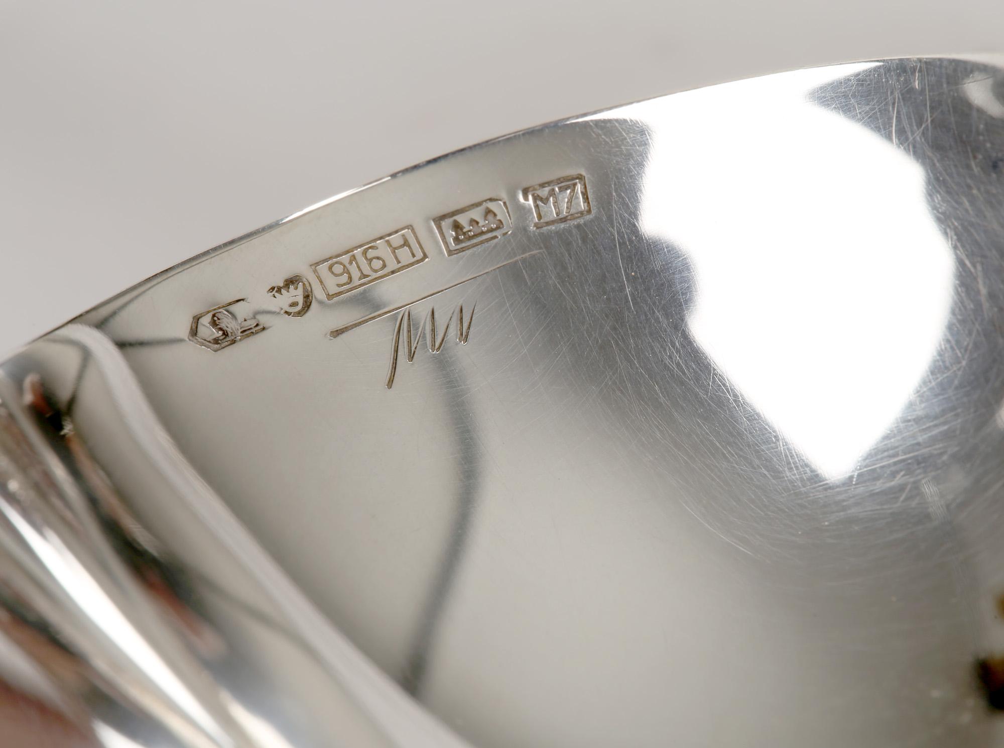 Plato Bon Bon finlandés en forma de hoja de plata Tapio Wirkkala en venta 3