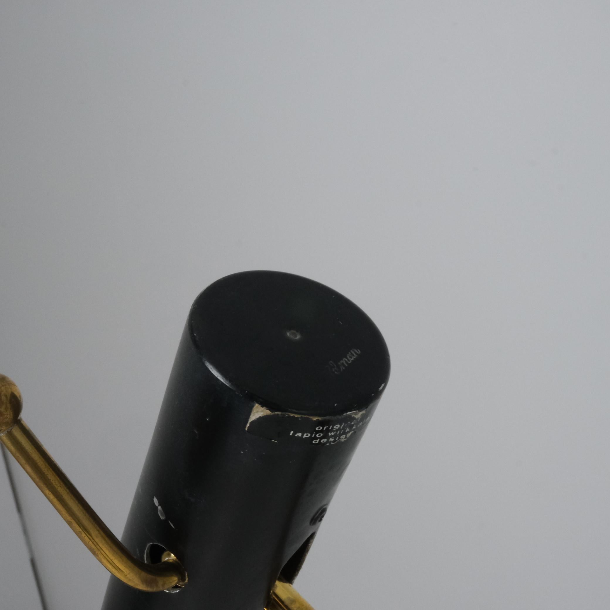 Lampadaire Tapio Wirkkala modèle K10-47 en noir, laiton et teck, Idman années 1950 en vente 1