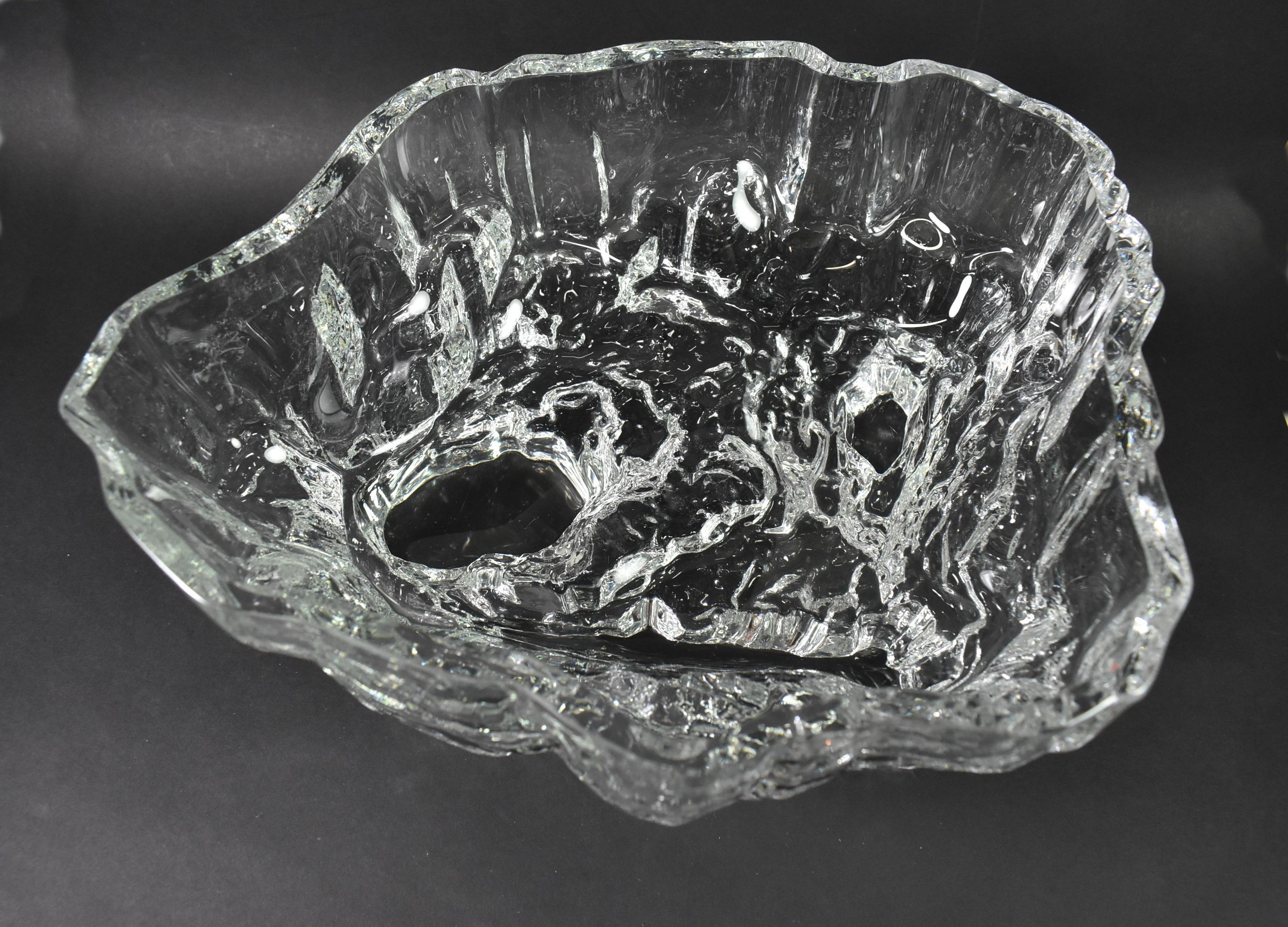 20ième siècle Bol en verre d'art sur pied Tapio Wirkkala pour Iittala en vente