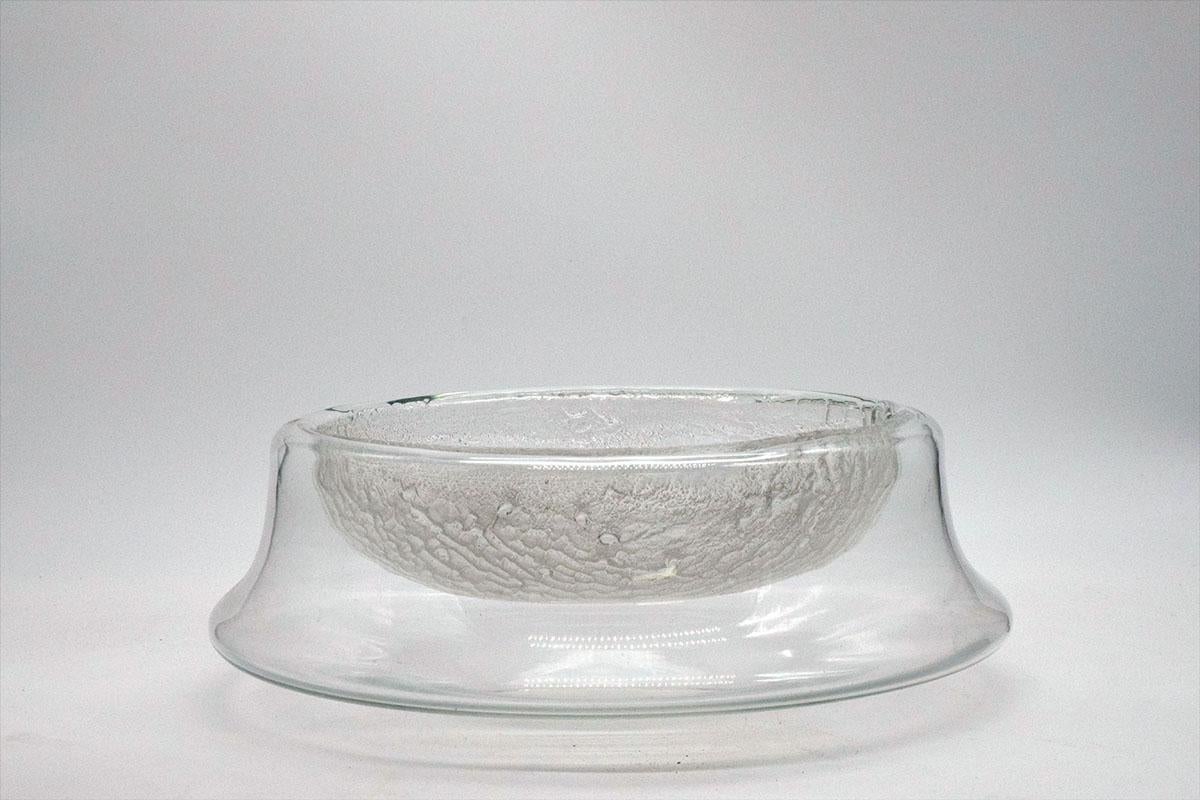 Crystal centerpiece designed by Tapio Wirkkala for Iittala 1970s.
Central part with 