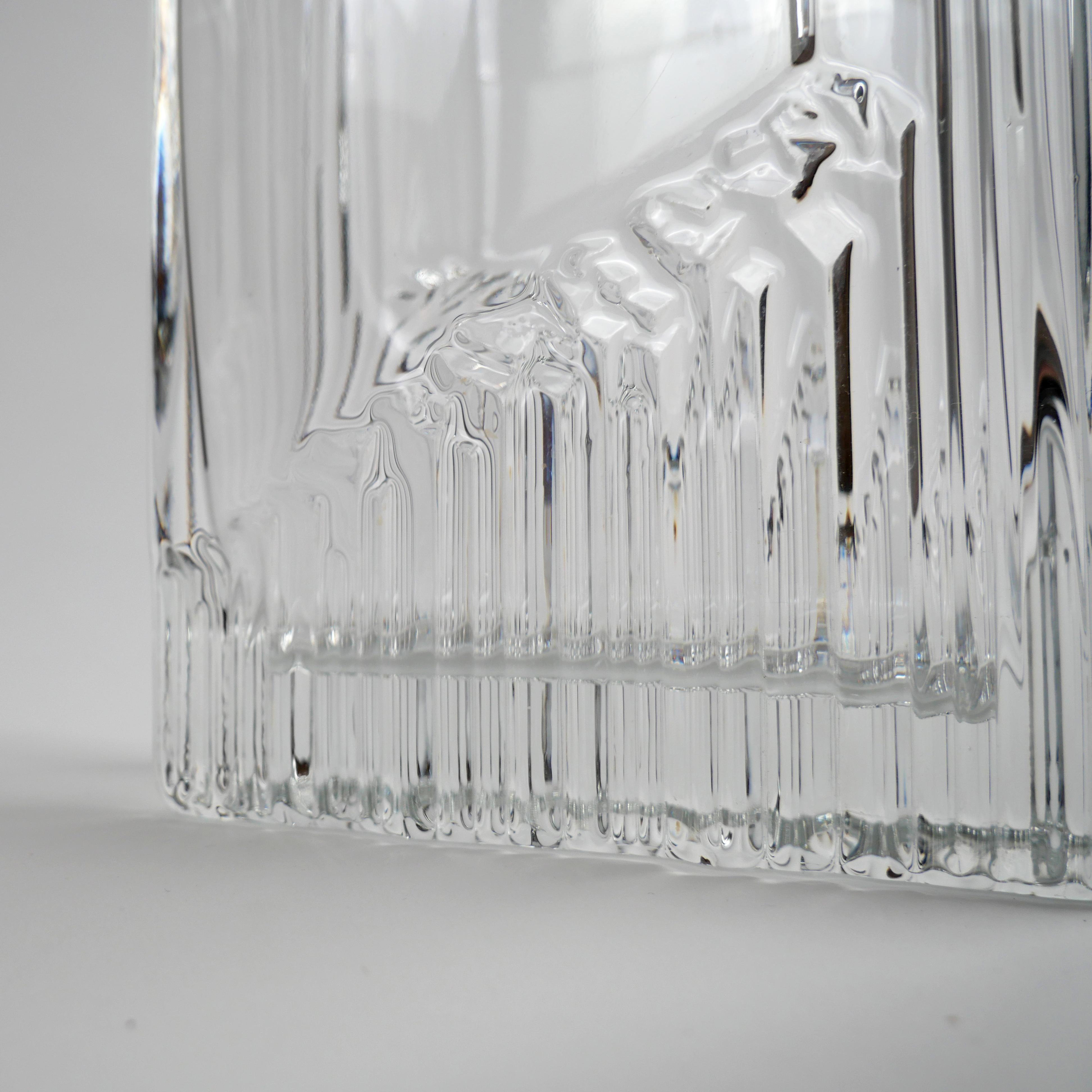 Mid-Century Modern Tapio Wirkkala for Iittala, 'Sointi' Clear Glass Vase, 1970, Beautiful Example For Sale