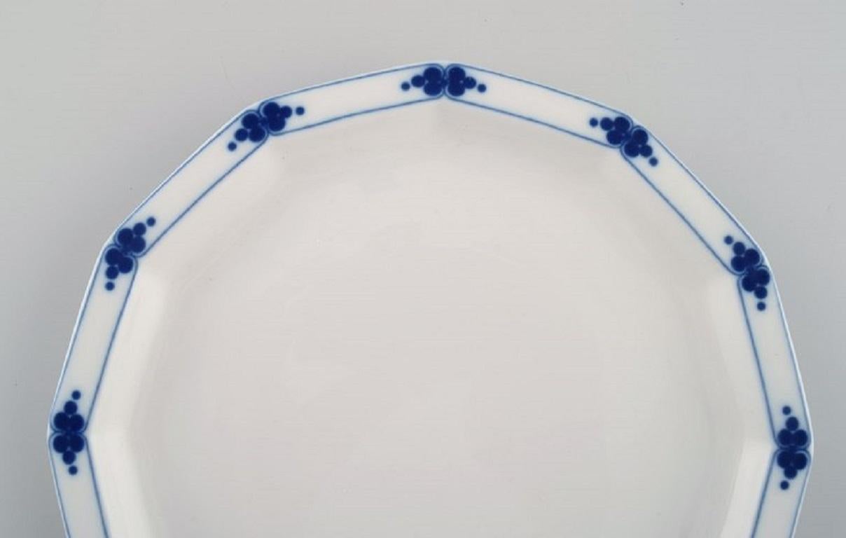 Modern Tapio Wirkkala for Rosenthal, 11 Corinth Plates in Blue Painted Porcelain