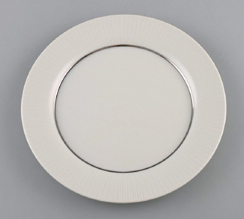 German Tapio Wirkkala for Rosenthal, Eight Rare Modulation Lunch Plates in Porcelain For Sale