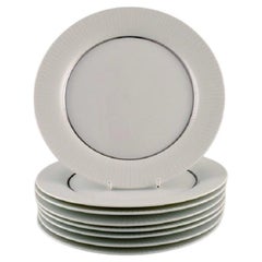 Vintage Tapio Wirkkala for Rosenthal, Eight Rare Modulation Lunch Plates in Porcelain