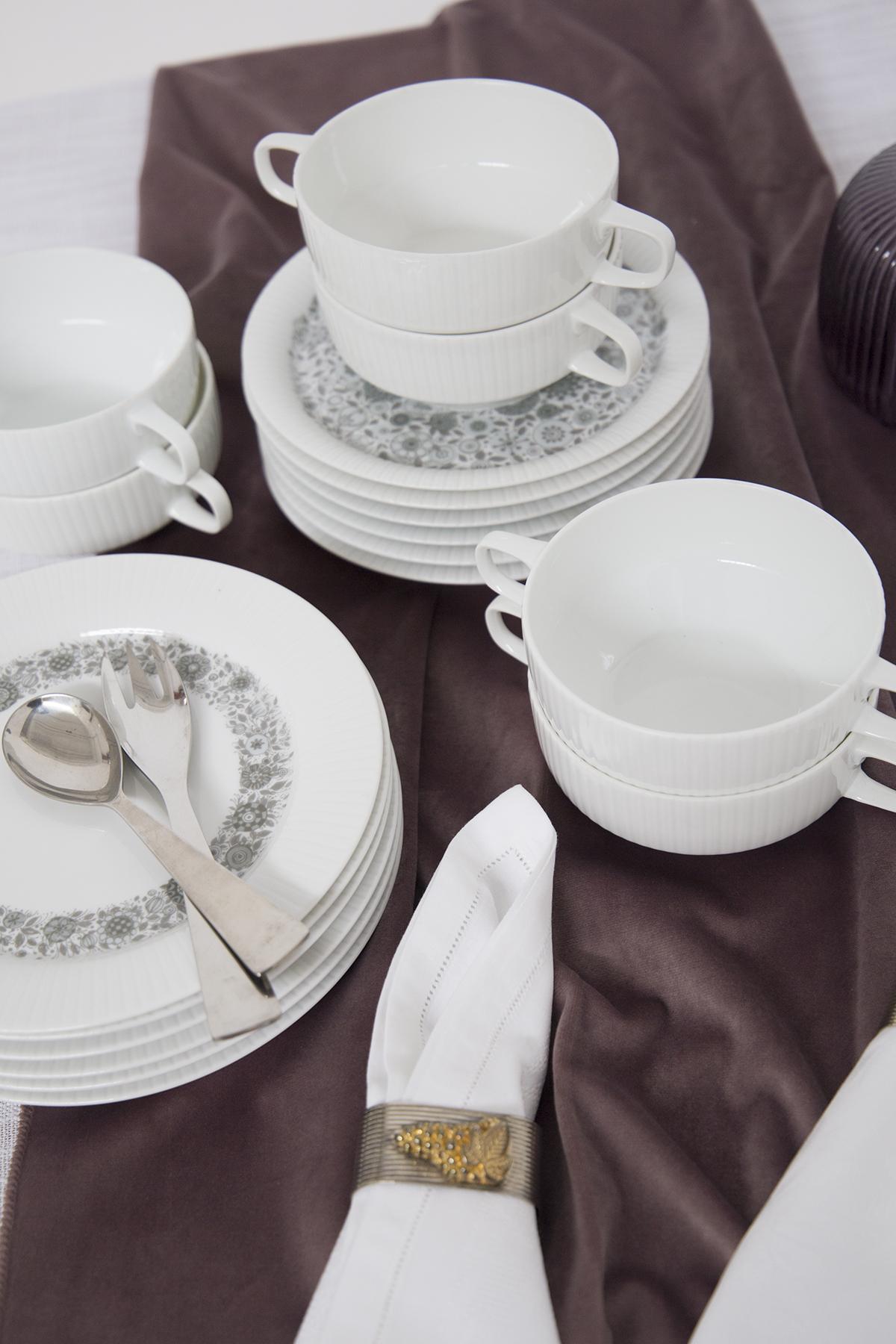 Tapio Wirkkala for Rosenthal Porcelain Tea Sets For Sale 5