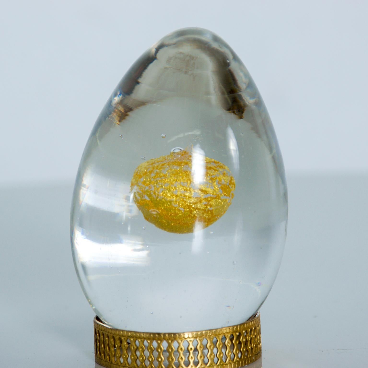 1960s Tapio Wirkkala for Venini Art Glass Egg Sculpture Italy In Good Condition For Sale In Chula Vista, CA