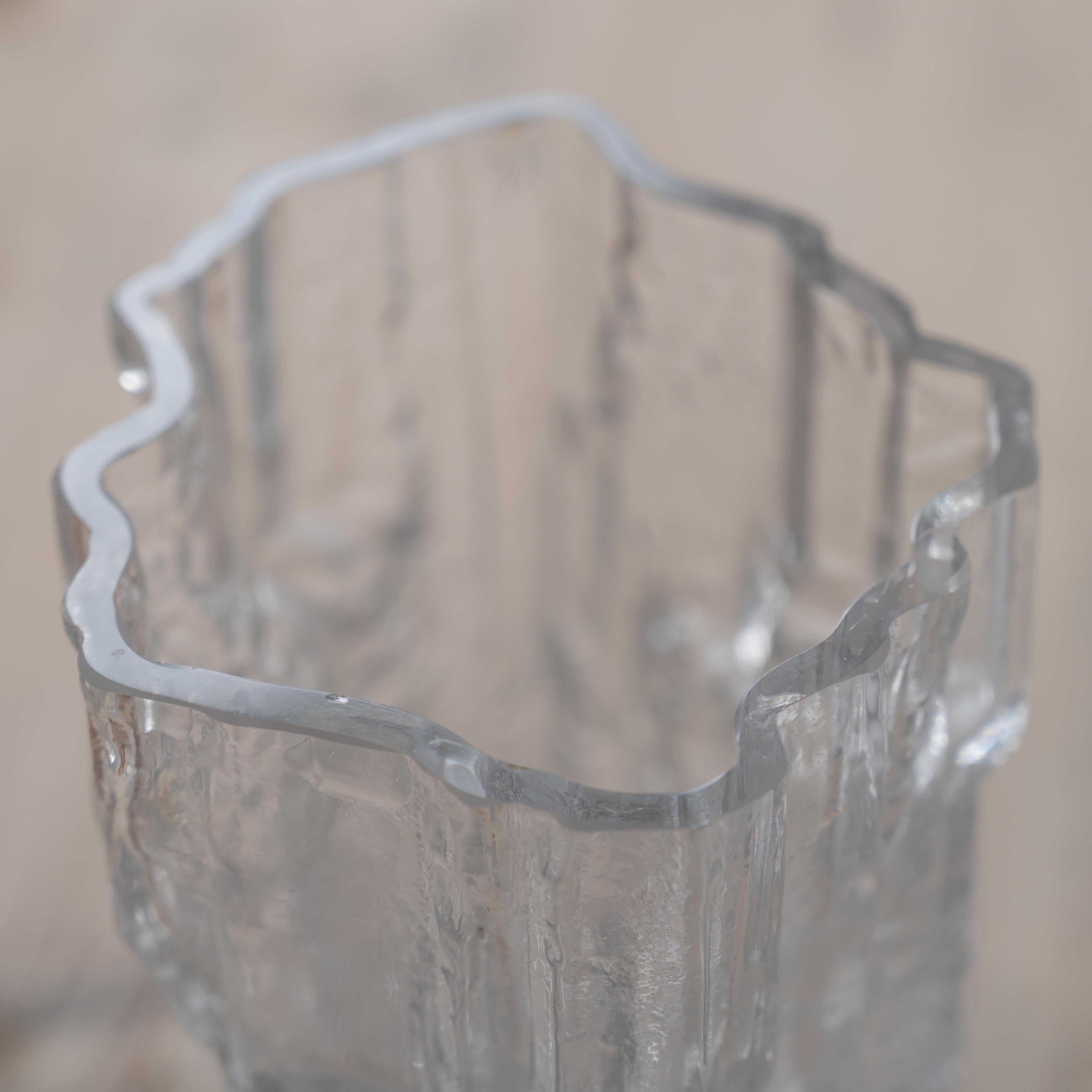 Tapio Wirkkala Glass Vase, Finland, 1970s For Sale 1