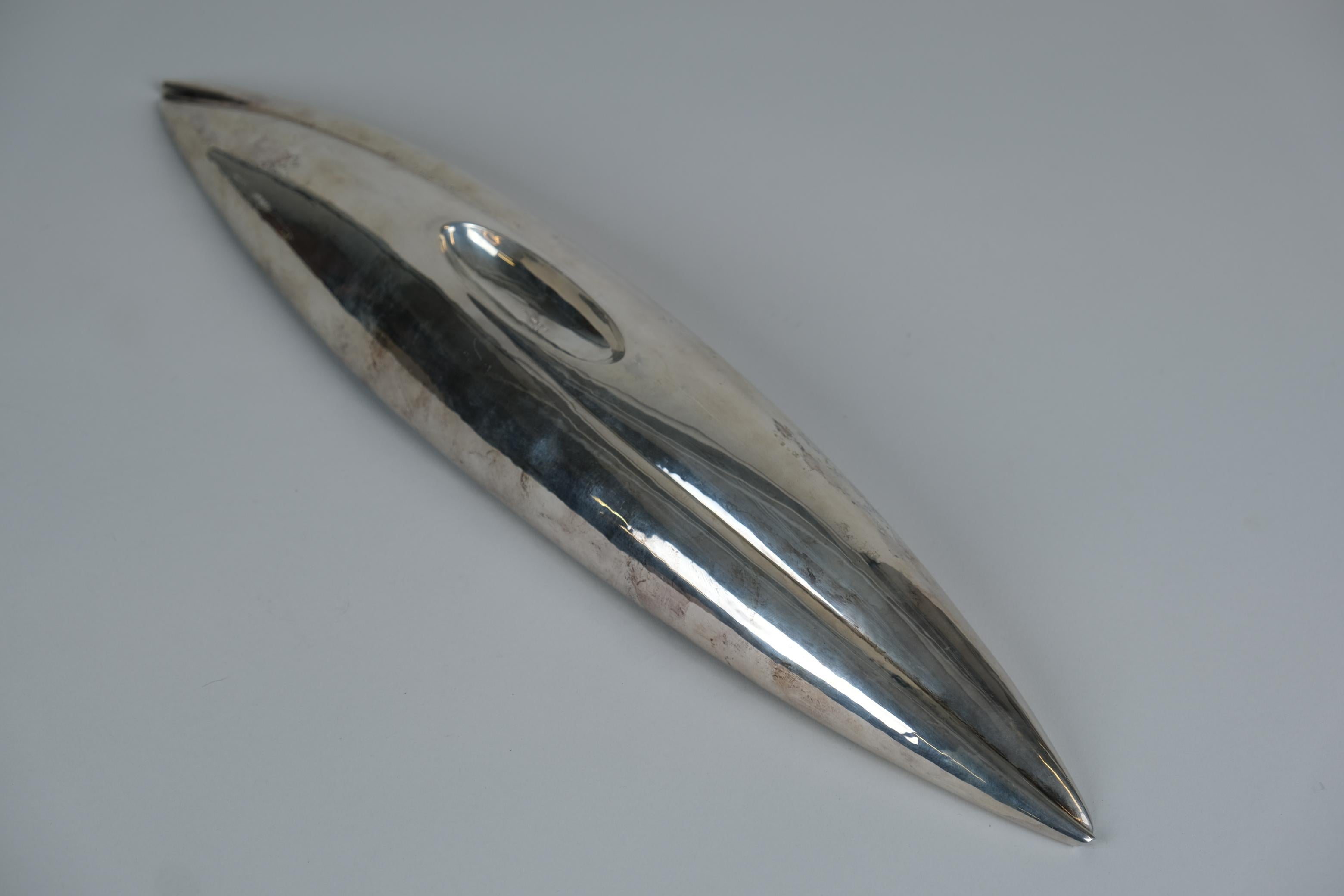 Tapio Wirkkala Handgefertigtes & gehämmertes Silberboot Modell TW 9, Kultakeskus 1959 im Angebot 2