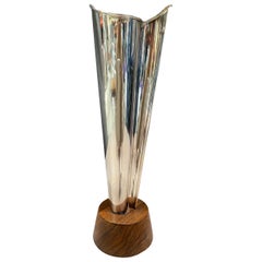 Tapio Wirkkala Kultakeskus Oy, 1967, Finnland, Flammenvase aus Sterlingsilber