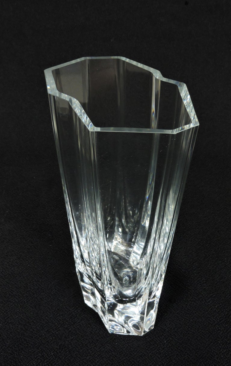 Finnish Tapio Wirkkala Large Pinja Crystal Vase for Iitala Finland, Scandinavian Modern For Sale