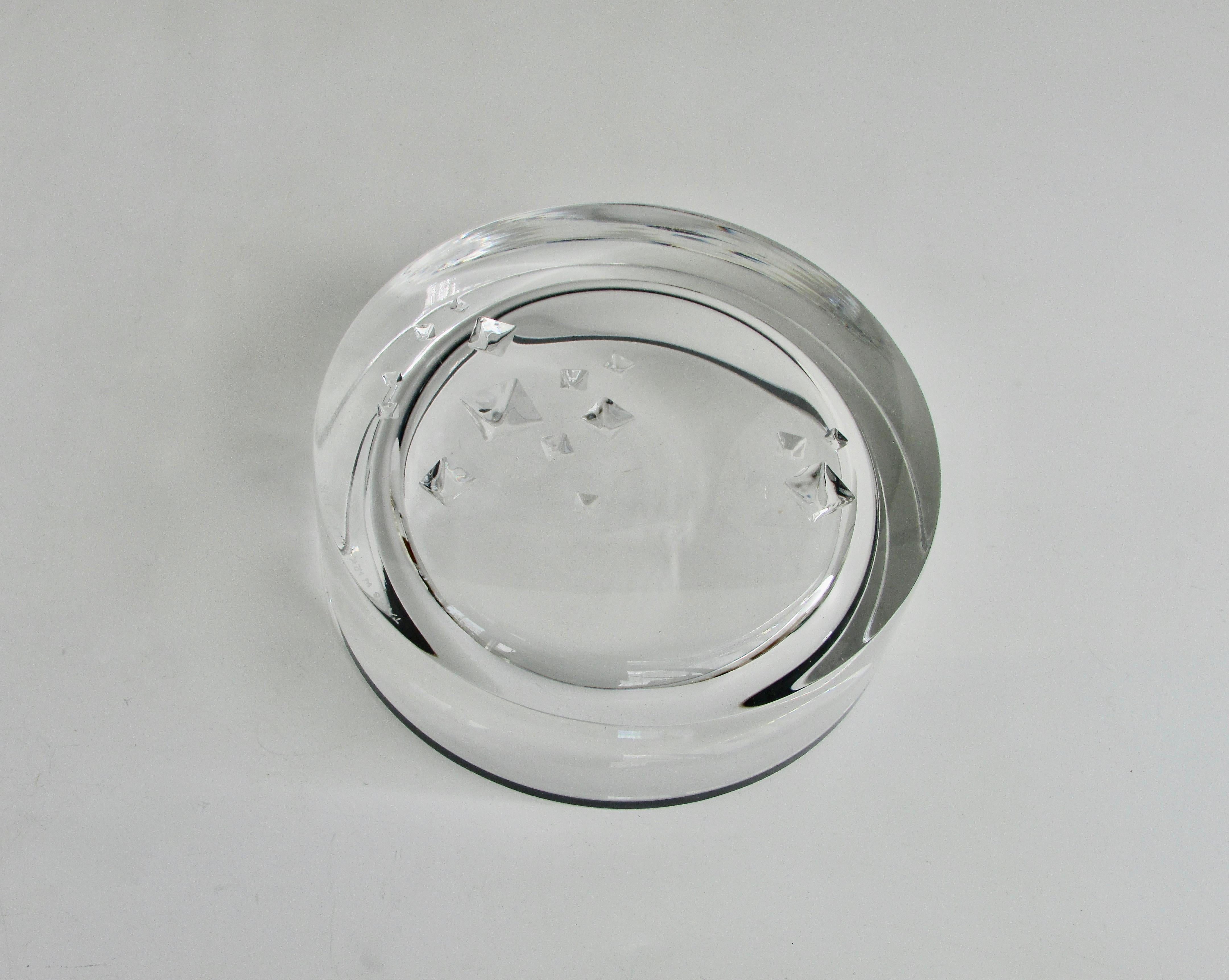 Tapio Wirkkala Schale aus Bleikristallglas mit eingeschnittenem geometrischem Design im Zustand „Gut“ im Angebot in Ferndale, MI