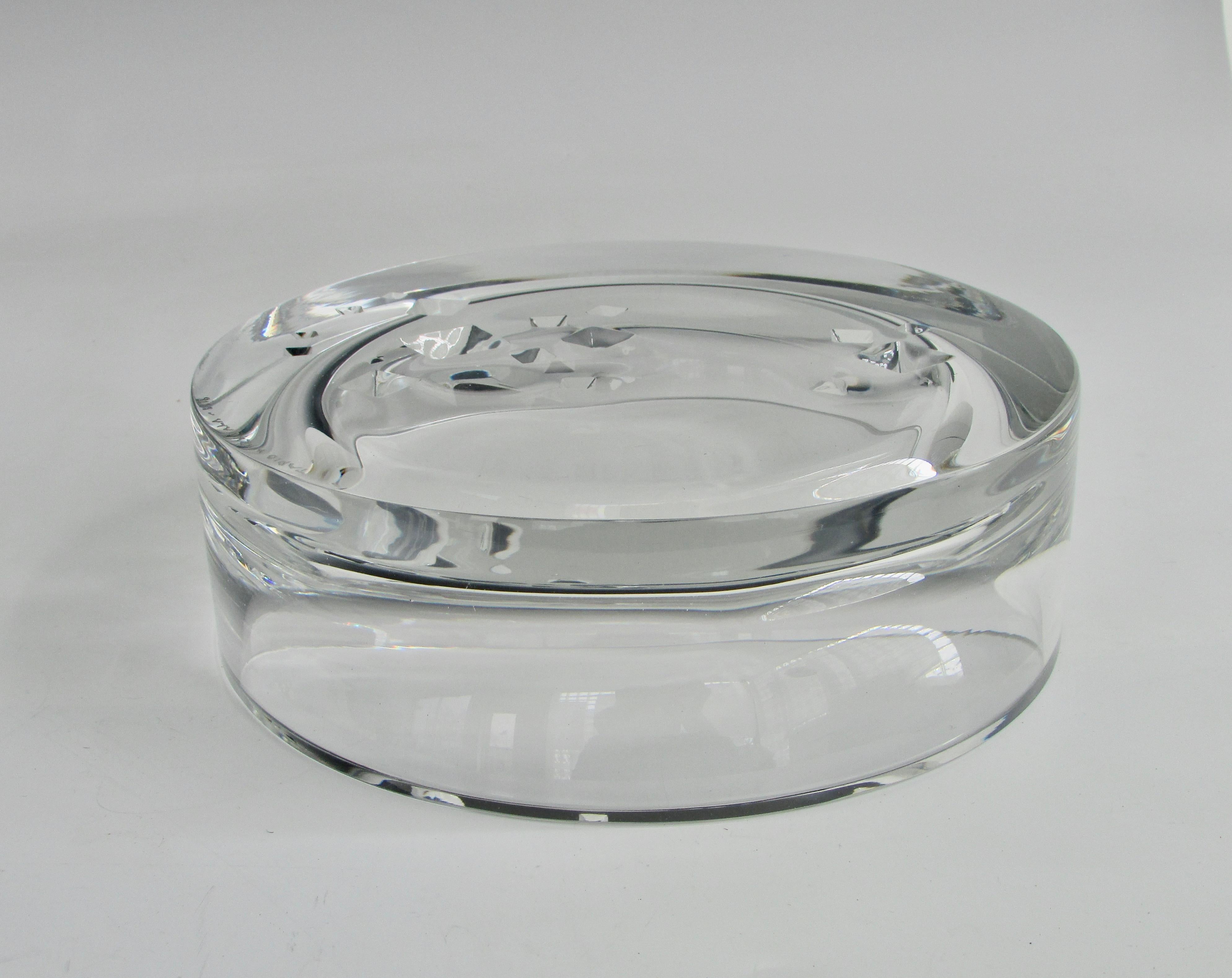 Tapio Wirkkala Lead Crystal Glass Bowl with Incised Geometric Design For Sale 2