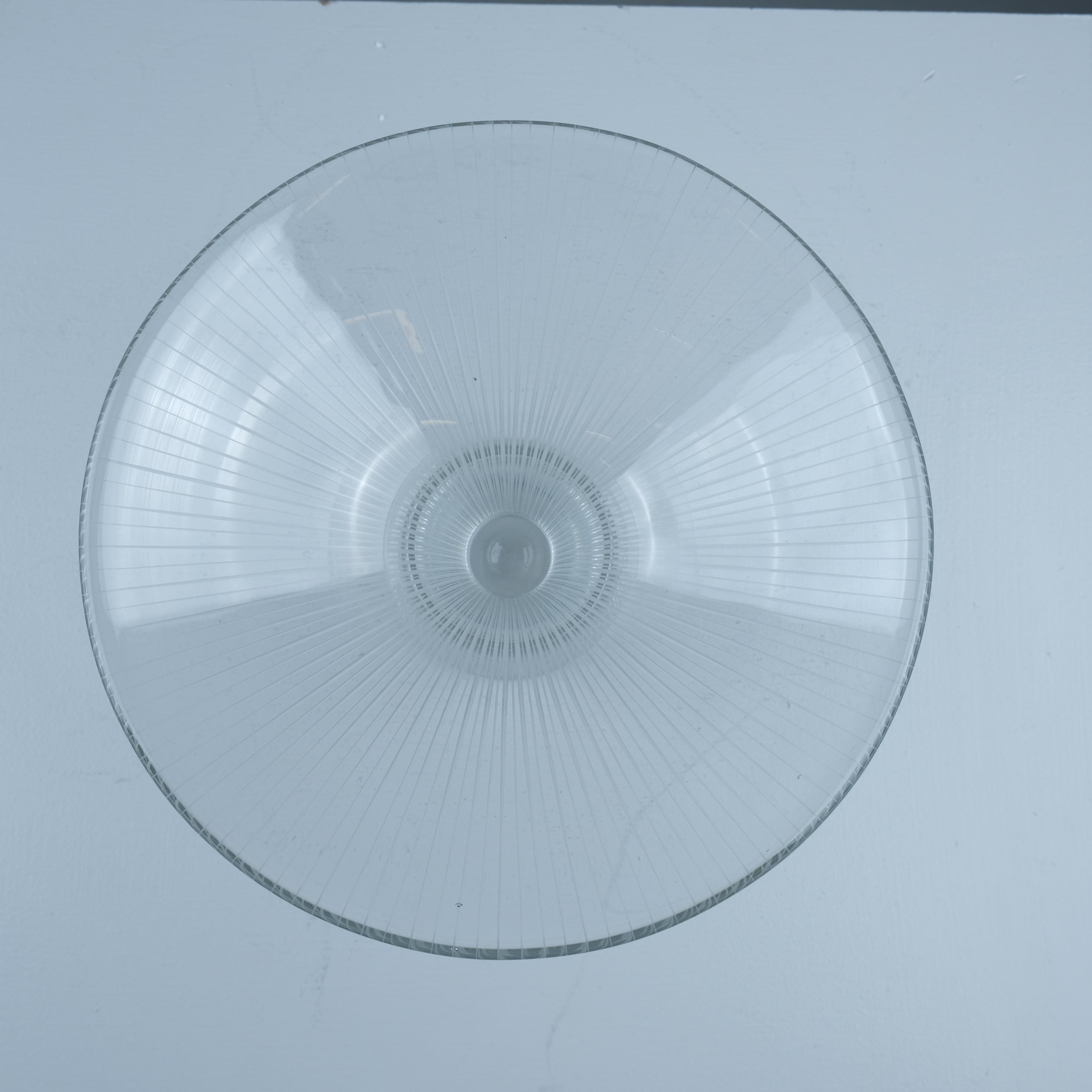 Tapio Wirkkala Line-engraved Vase / Art Object Model 3138, Iittala 1950s Finland In Good Condition For Sale In Helsinki, FI