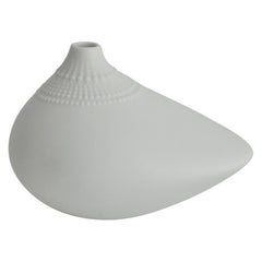 Tapio Wirkkala Matte White Porcelain Pollo Vase for Rosenthal Studio Line