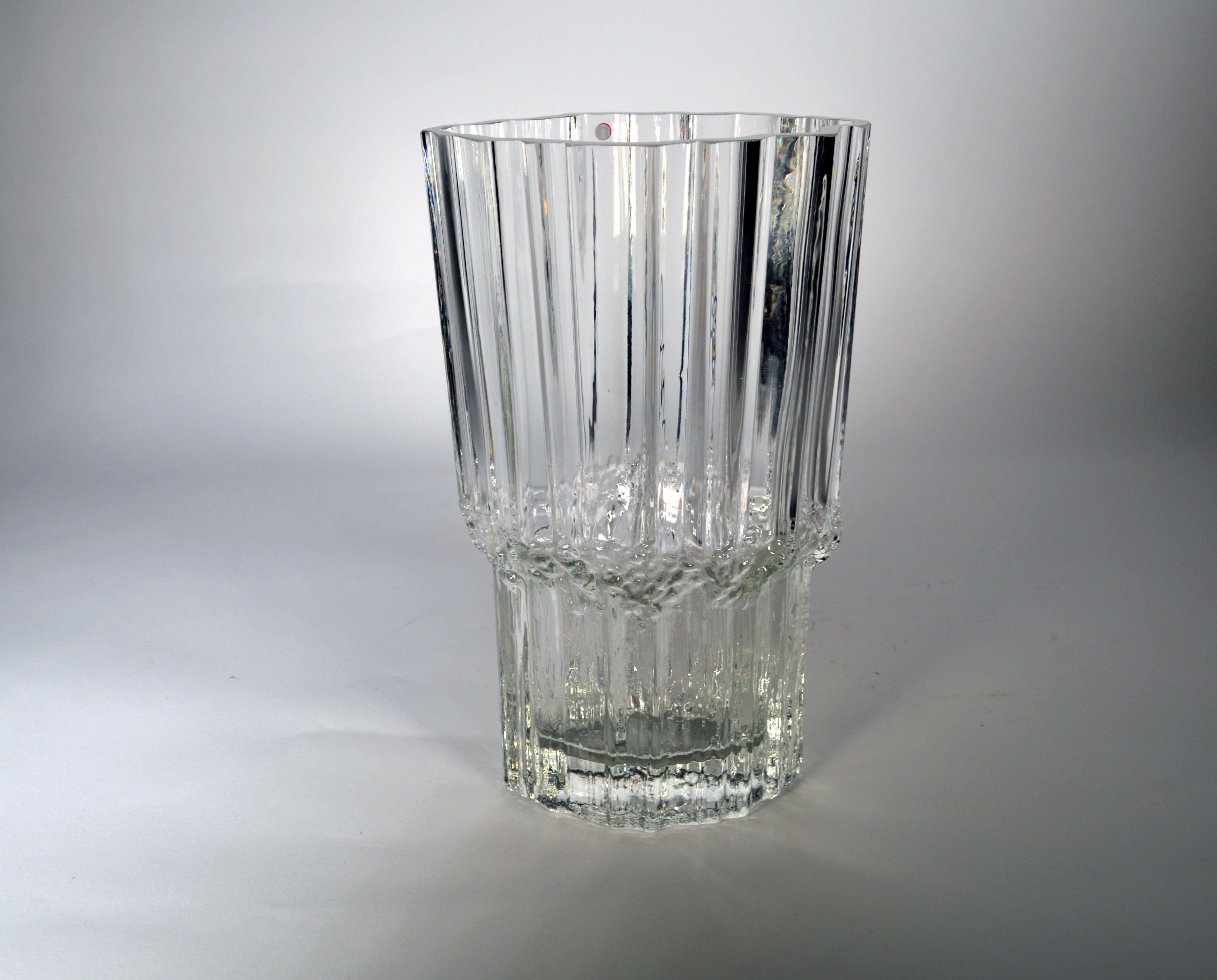 Vase en verre d'art « Pallas » de Tapio Wirkkala, moderniste du milieu du siècle dernier en vente 3
