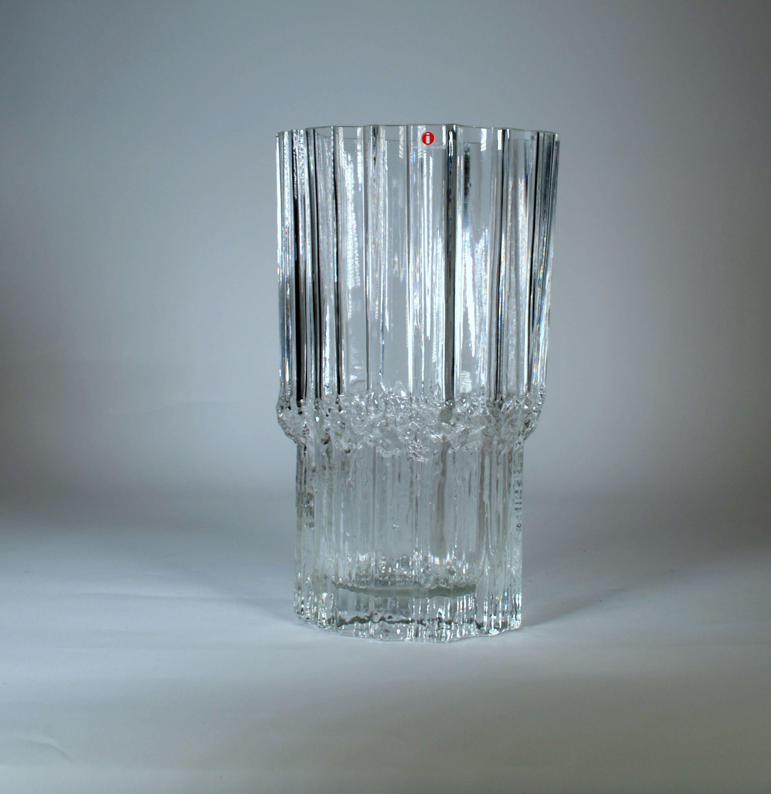 20ième siècle Vase en verre d'art « Pallas » de Tapio Wirkkala, moderniste du milieu du siècle dernier en vente