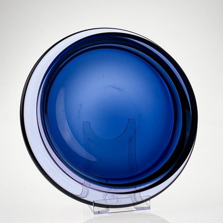 Tapio Wirkkala, Neosin Glass Art-Object / Dish, Model 3320, Iittala, circa 1967 For Sale 10