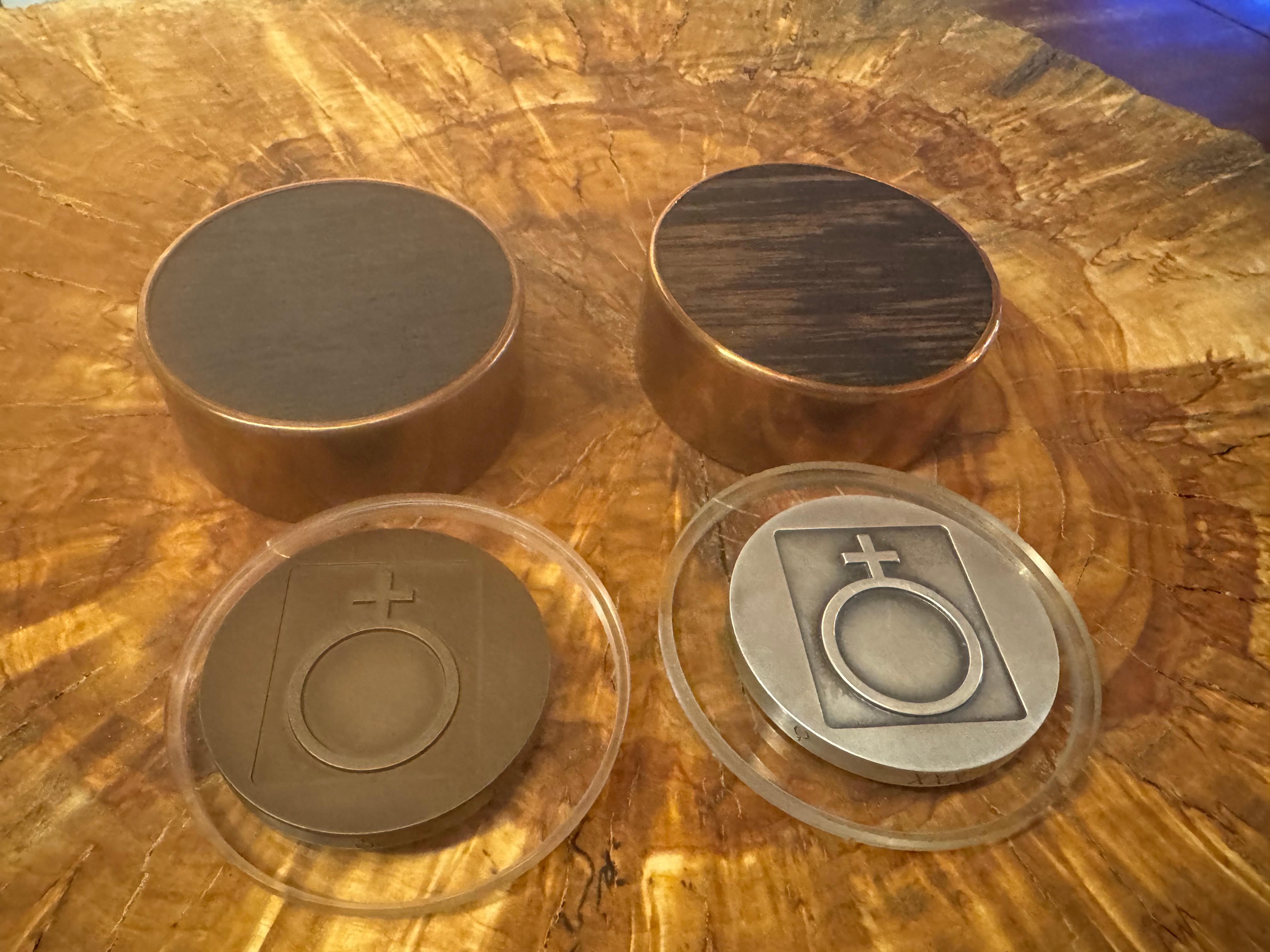 Tapio Wirkkala - Medaglie Outokumpu, Argento e Bronzo in vendita 3