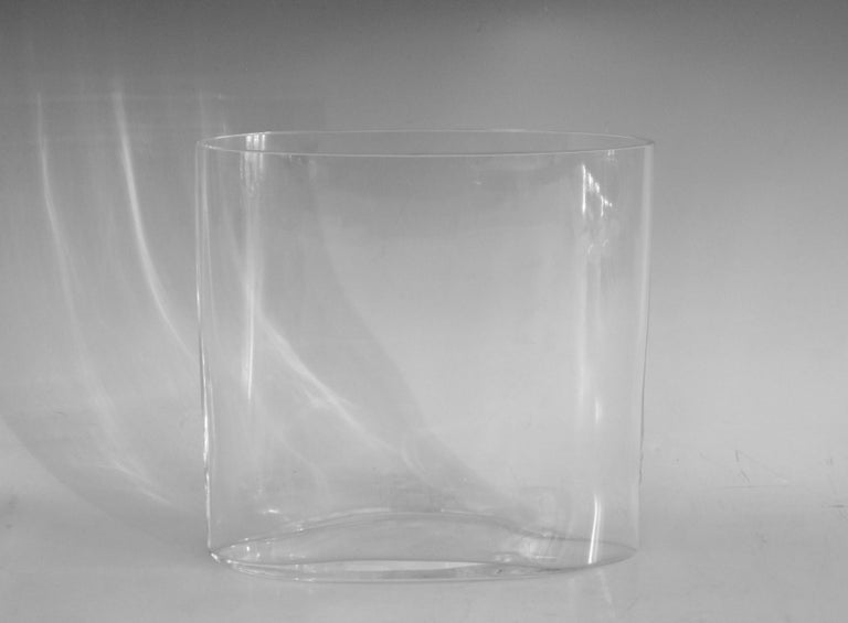 Tapio Wirkkala Ovalis Glass Vase In Good Condition For Sale In Ferndale, MI