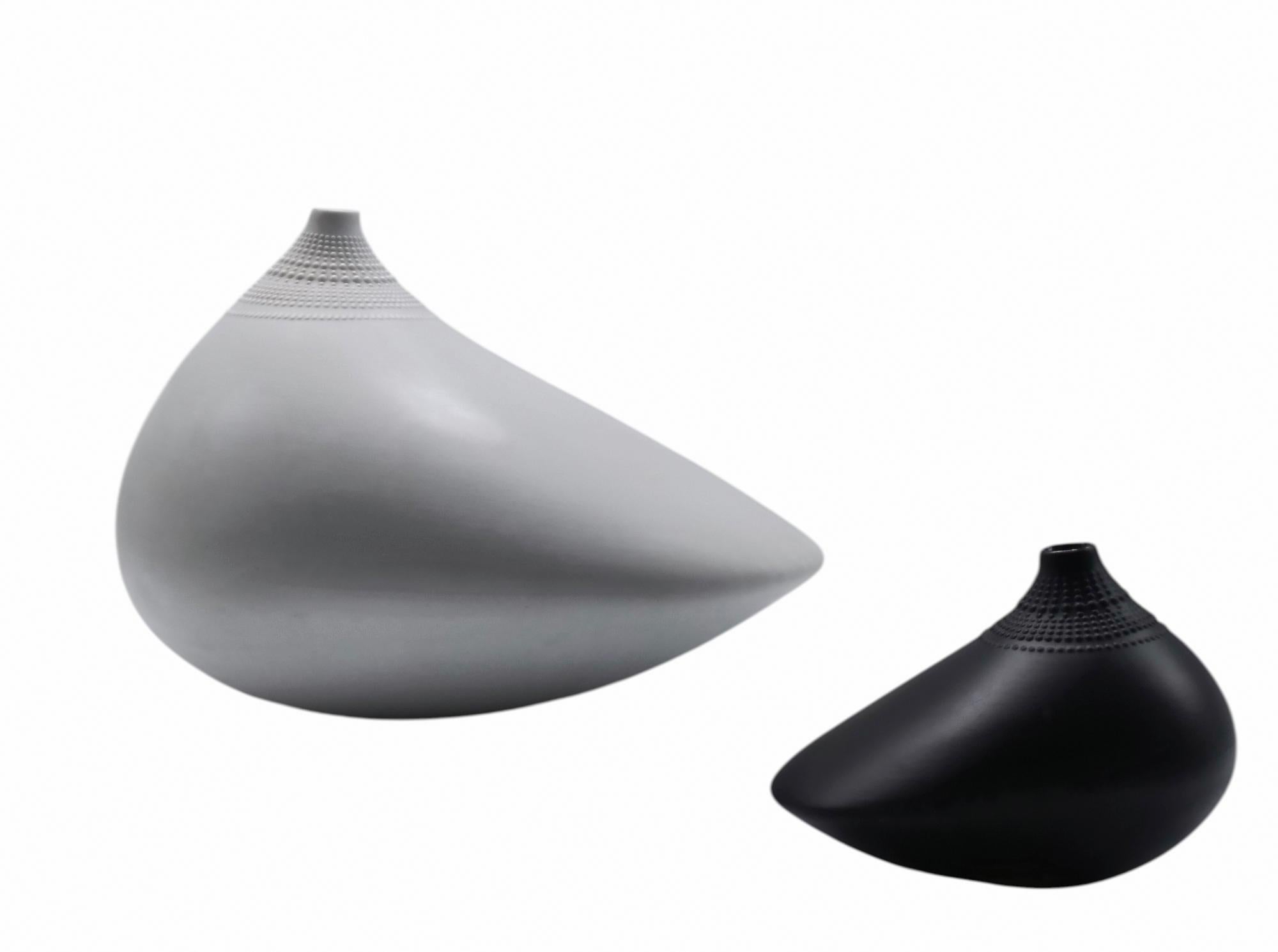 Tapio Wirkkala para Rosenthal Studio Line Jarrones de porcelana 'Pollo', 1970 German en venta