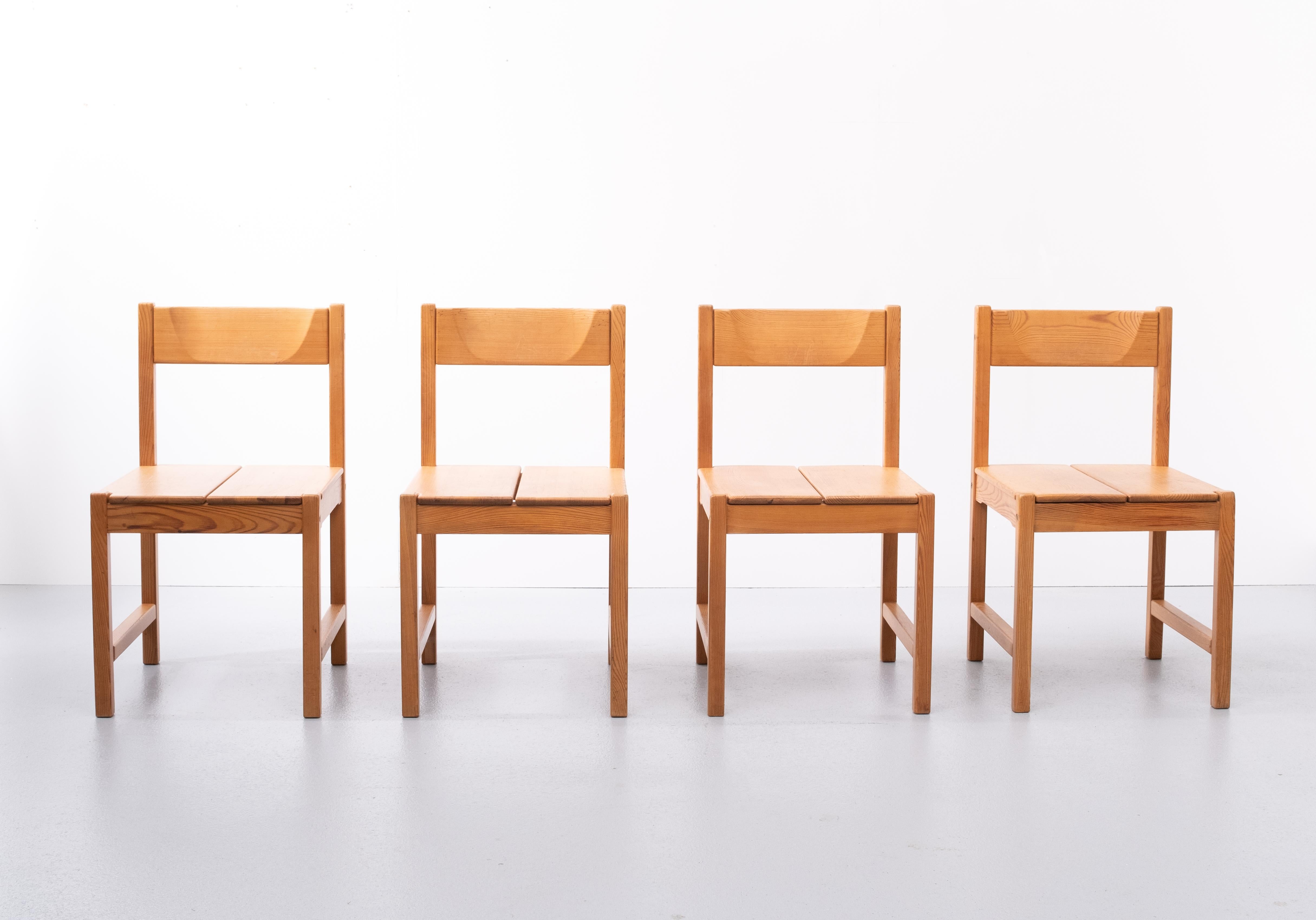 Mid-20th Century Tapio Wirkkala Pine Dining Chairs, 1960s For Sale
