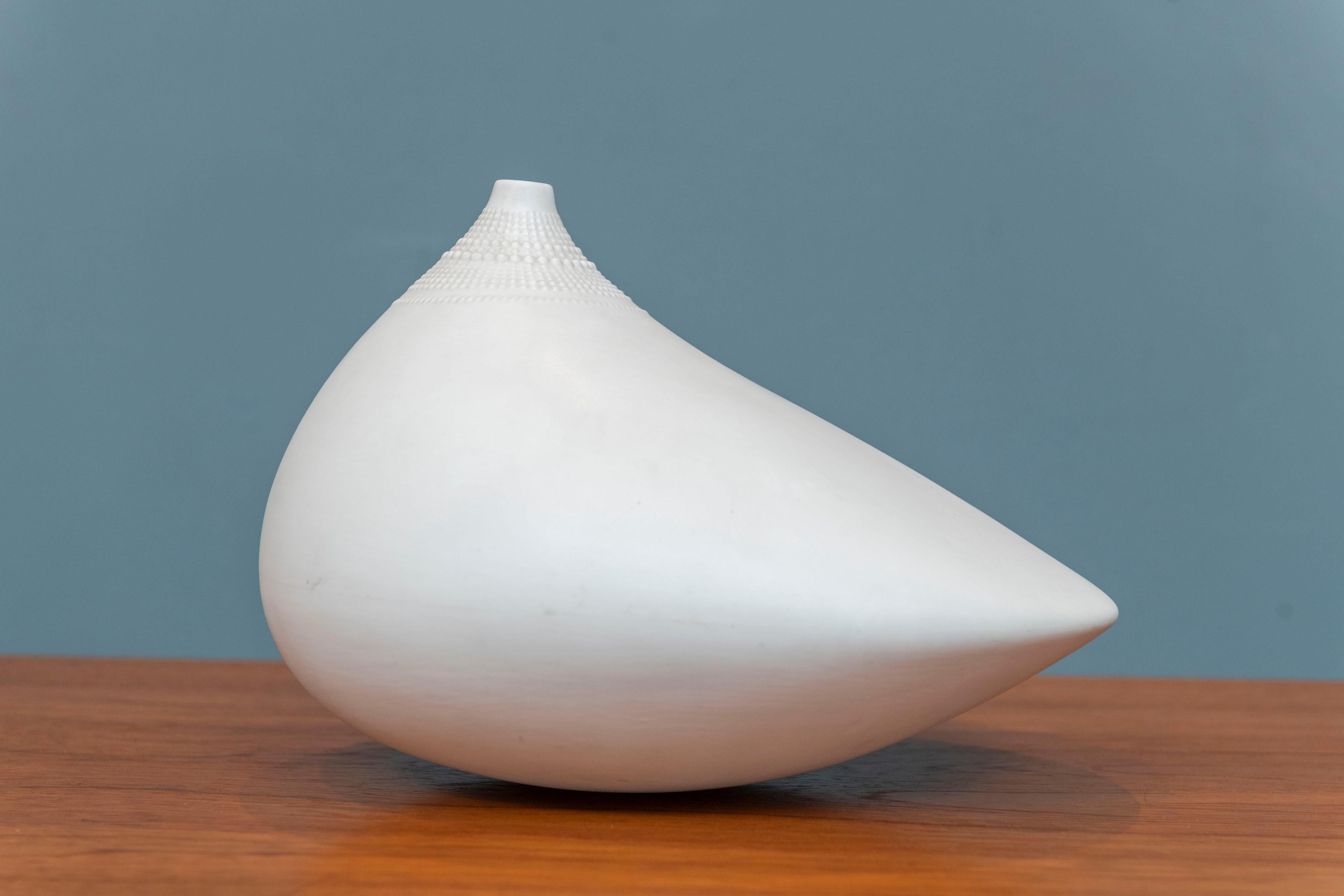 Scandinavian Modern Tapio Wirkkala Pollo Vase for Rosenthal Studio Line For Sale