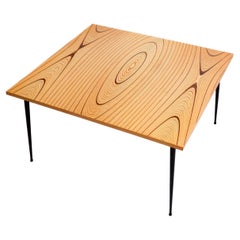 Tapio Wirkkala Rhythmischer Couchtisch mit Metallbeinen, Asko 1950er Jahre