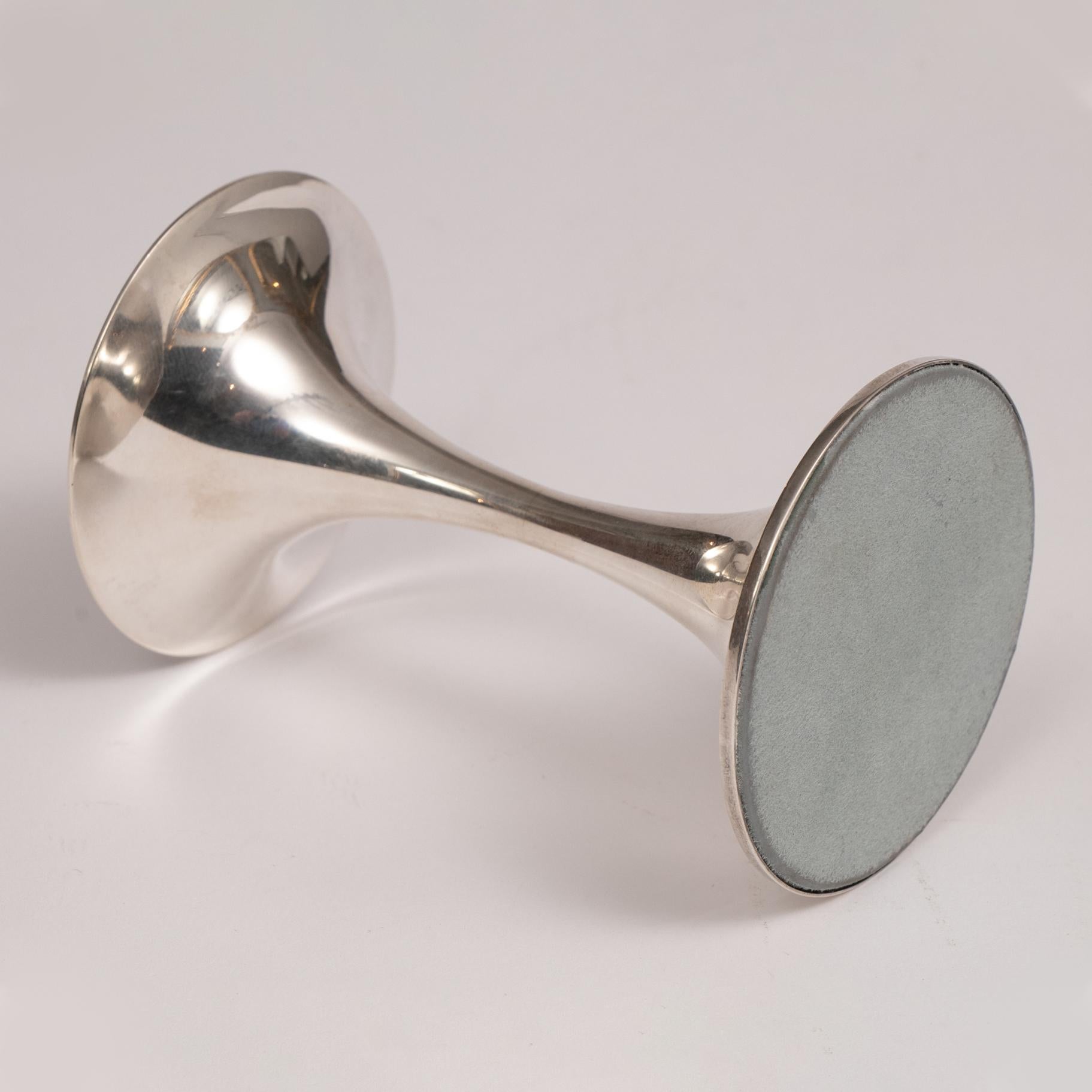Tapio Wirkkala Sterling Silver Trumpet Candlestick by Kultakeskus In Good Condition For Sale In Farnham, Surrey