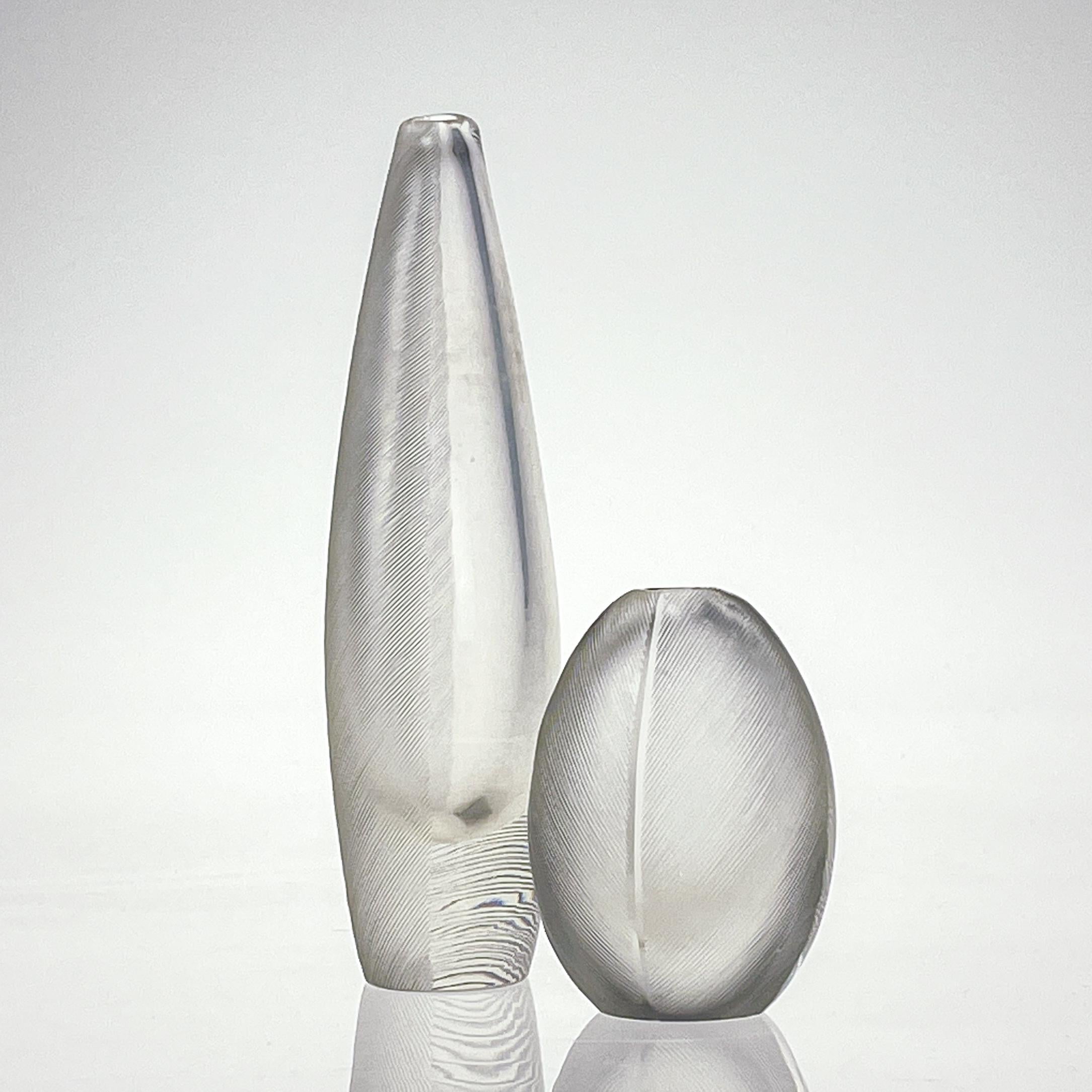 Finnish Scandinavian Modern Tapio Wirkkala Two Comb-Cut Crystal Art-Objects Vases 1957