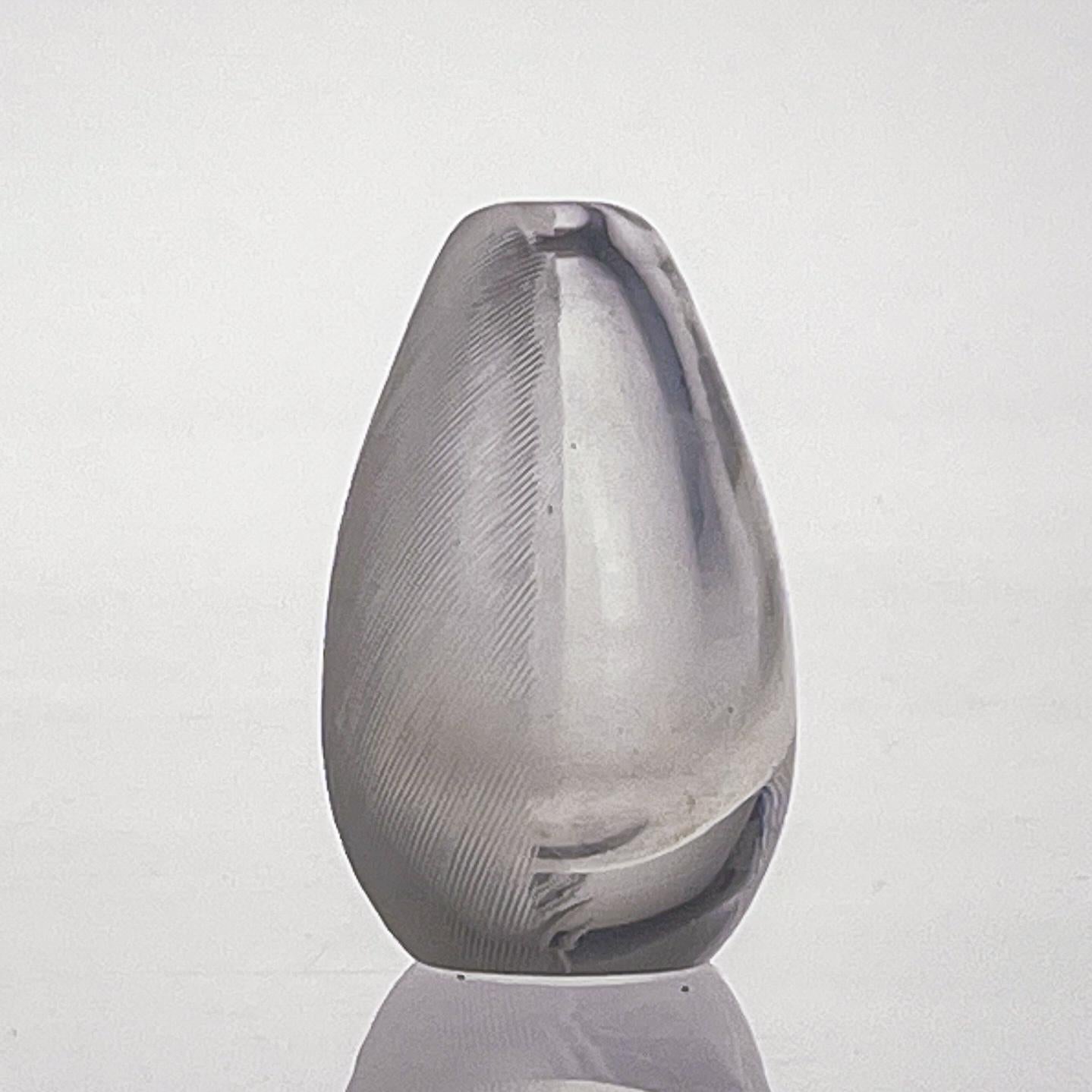 Scandinavian Modern Tapio Wirkkala Two Comb-Cut Crystal Art-Objects Vases 1957 2