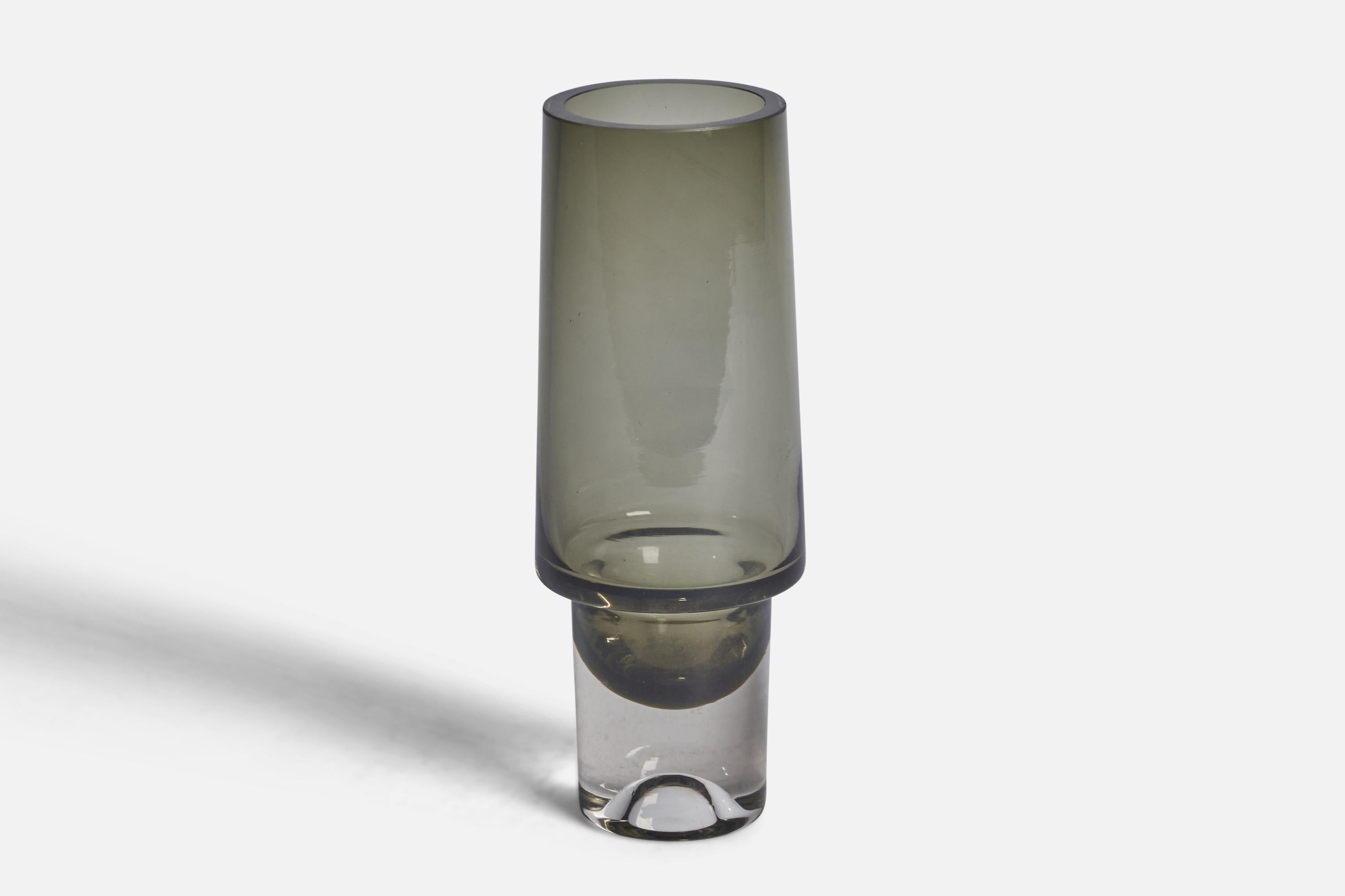 A blown glass vase designed by Tapio Wirkkala, and produced by Iittala, Finland, 1960s