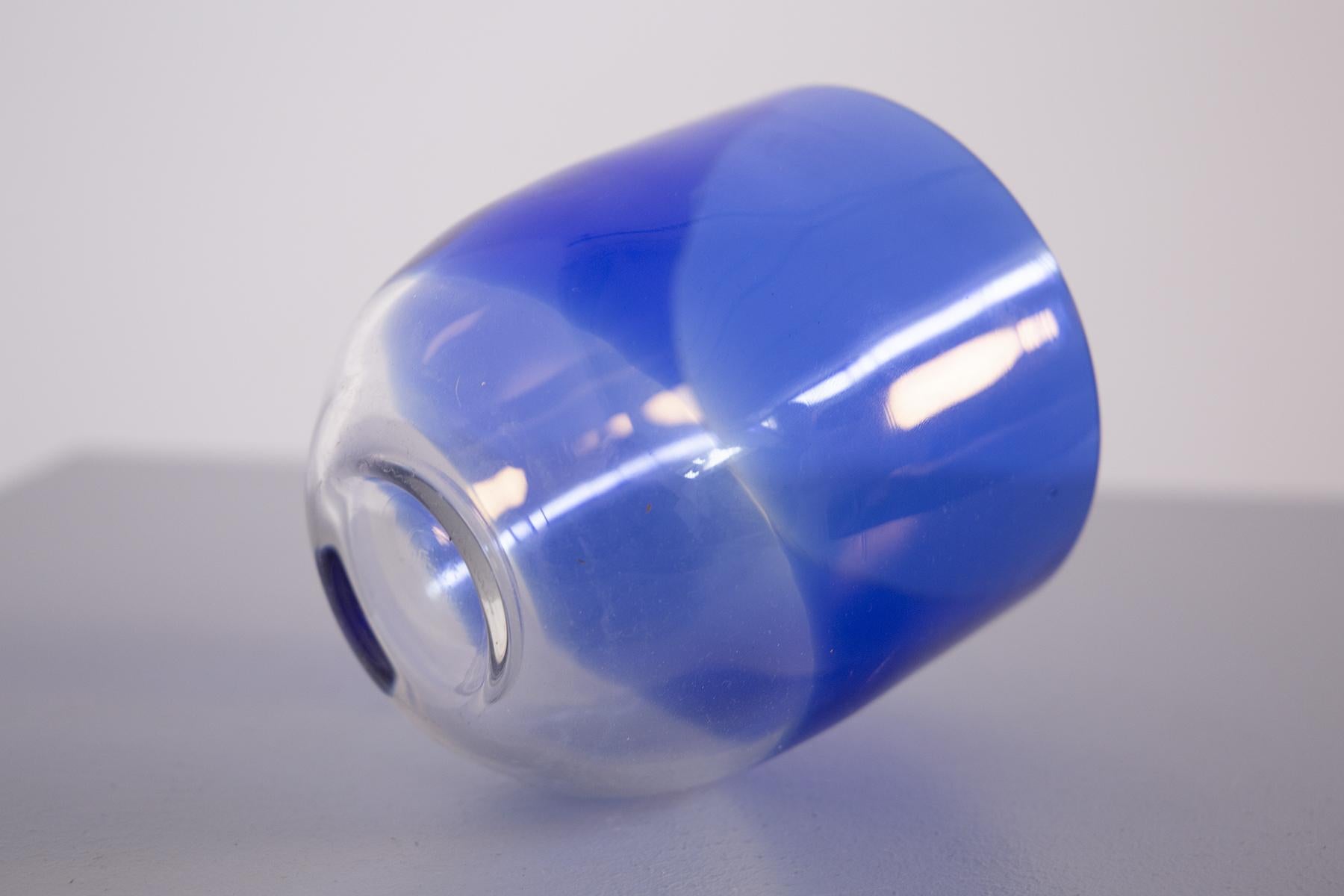 Mid-Century Modern Tapio Wirkkala Vintage Blue and Transparent Glass Vase for Venini For Sale