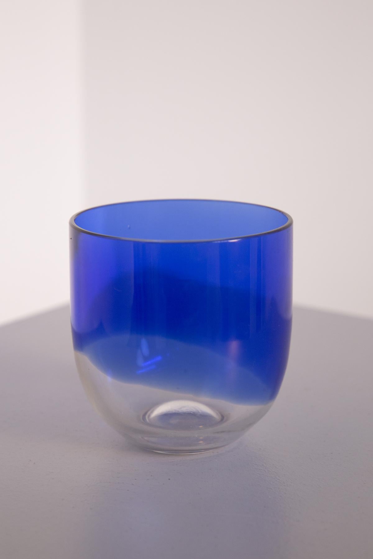 Late 20th Century Tapio Wirkkala Vintage Blue and Transparent Glass Vase for Venini For Sale
