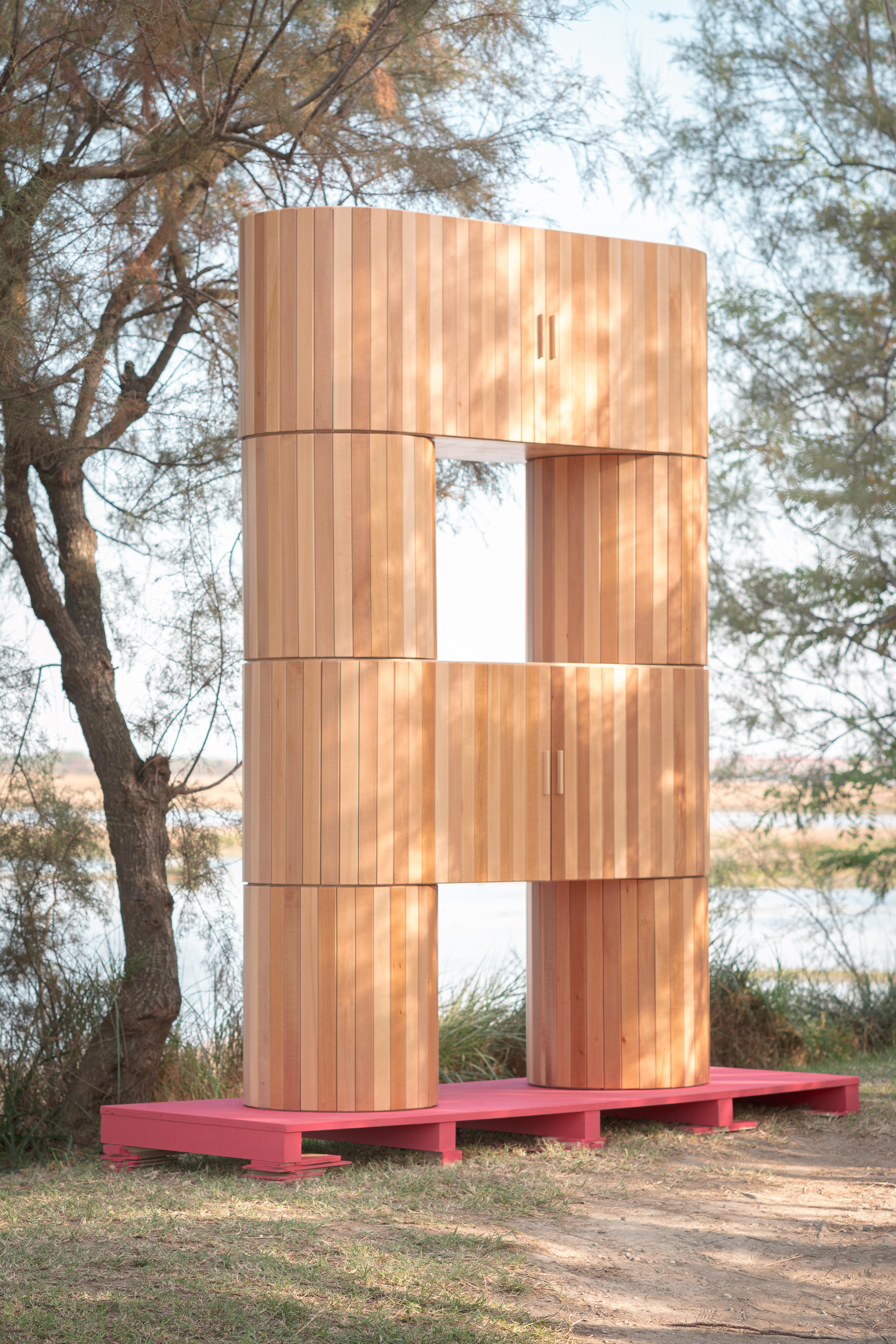 Italian Tapparella cabinet, in basswood and walnut, by Cara Davide for Medulum in vendita