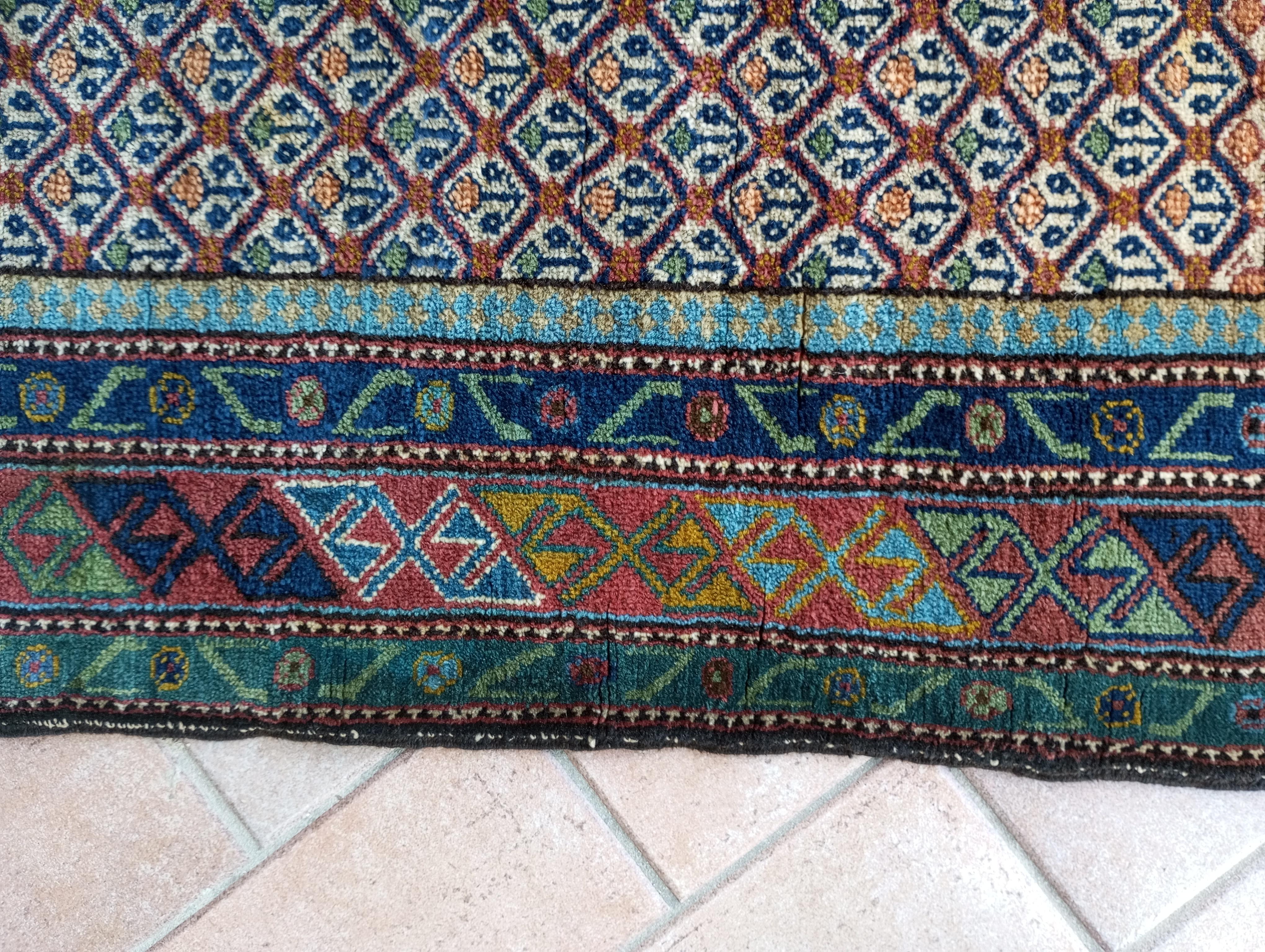 Alfombra de pura lana anudada a mano, India en venta 5