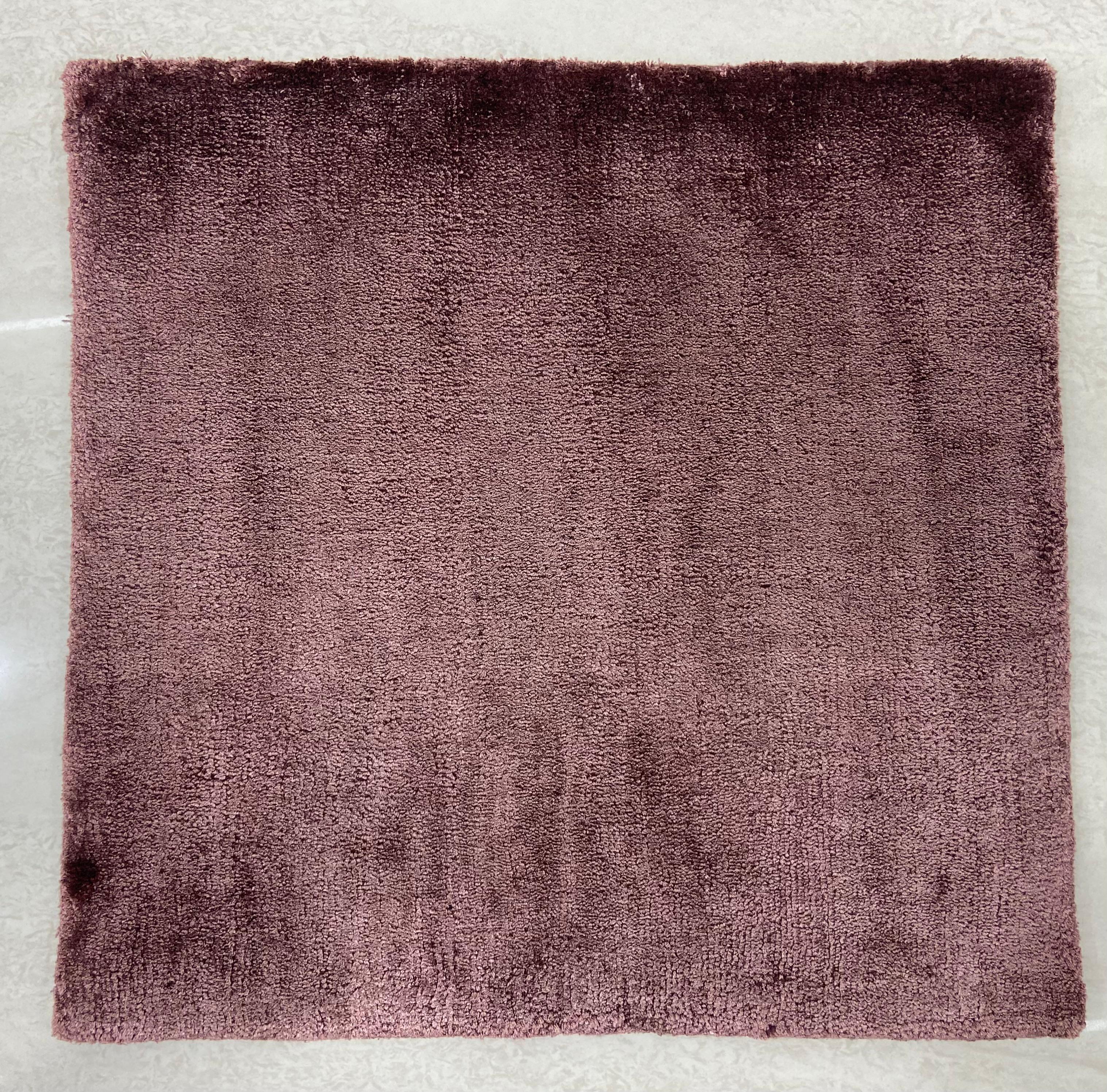 Tapis noué à la main personnalisable en vente 5