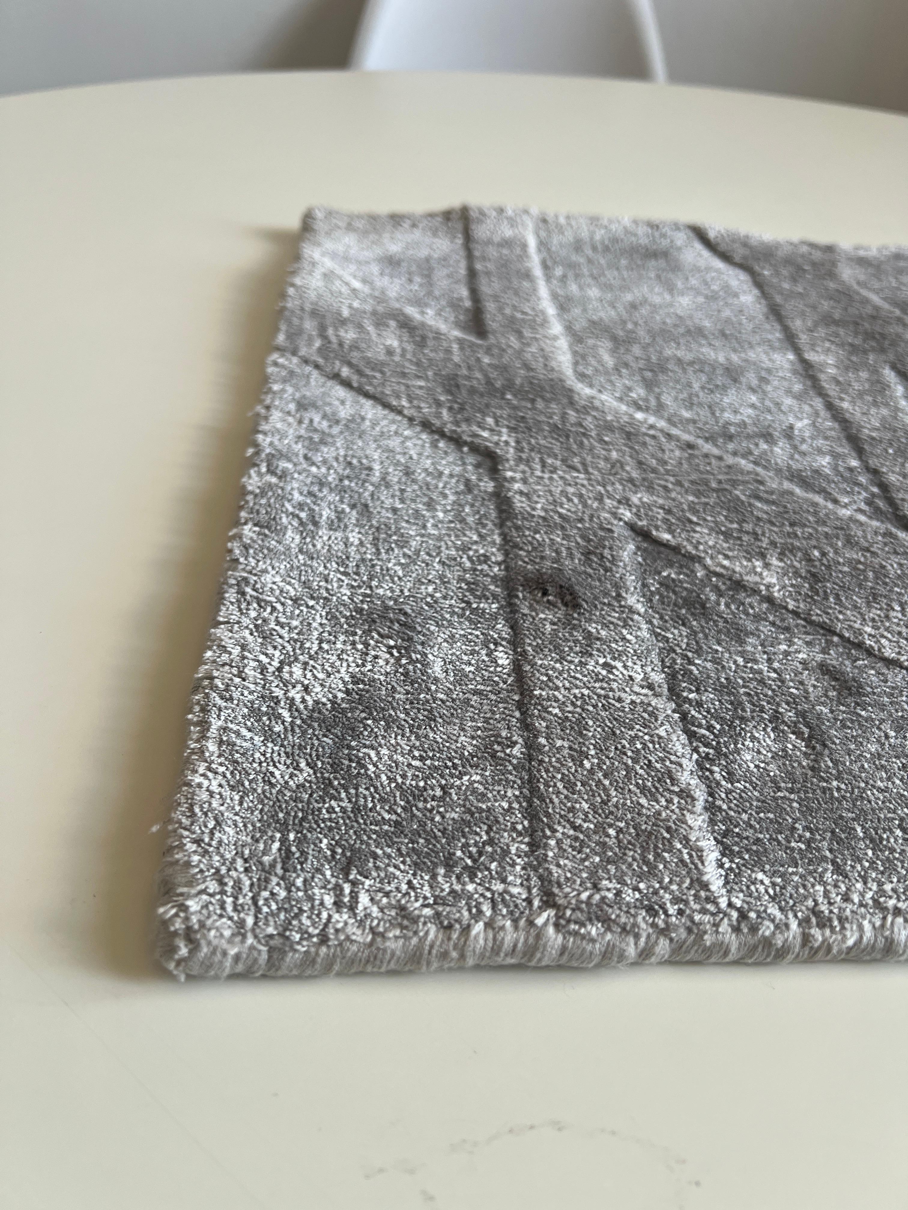 Moderne Tapis noué à la main personnalisable en vente