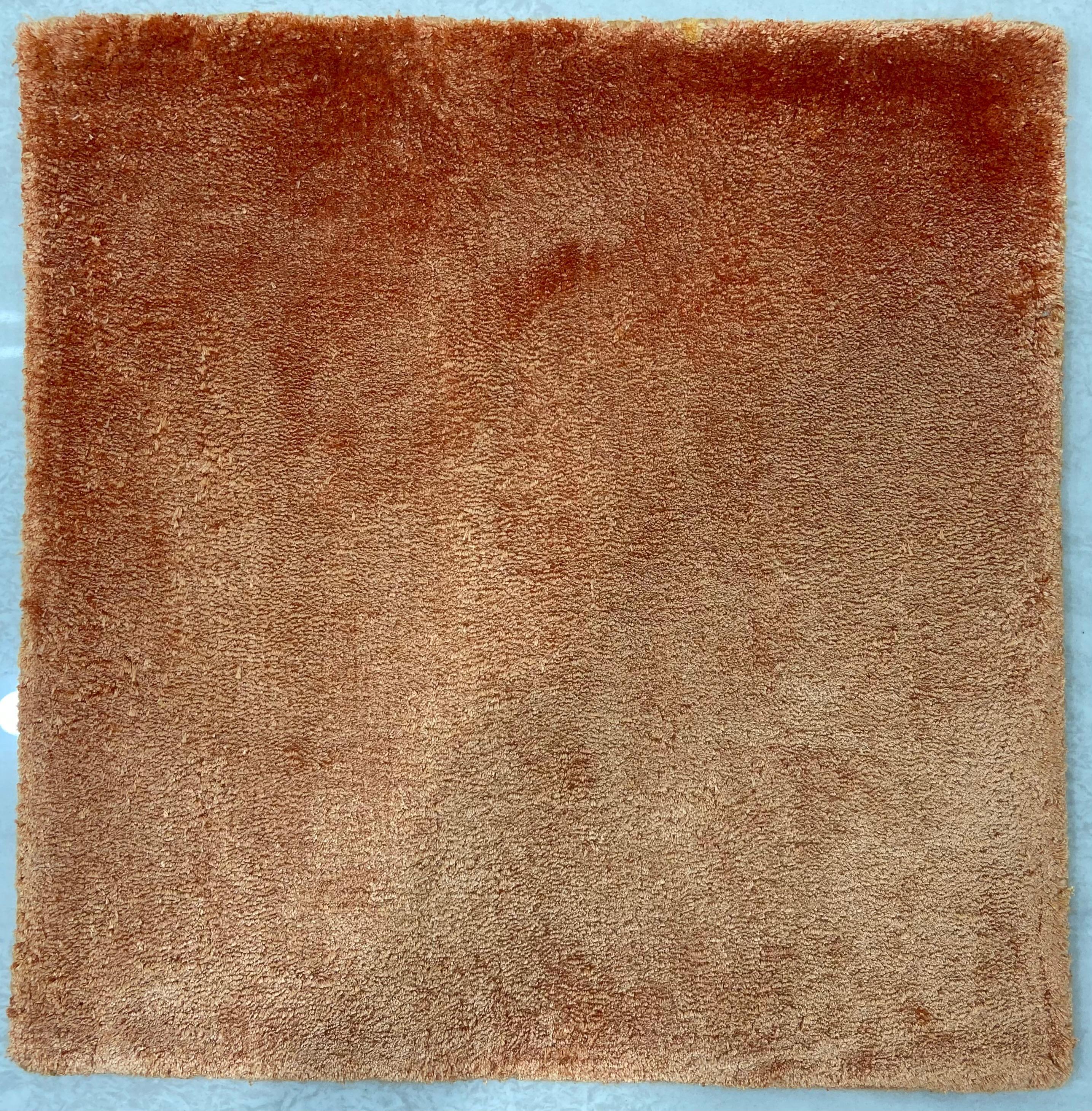 Contemporain Tapis noué à la main personnalisable en vente