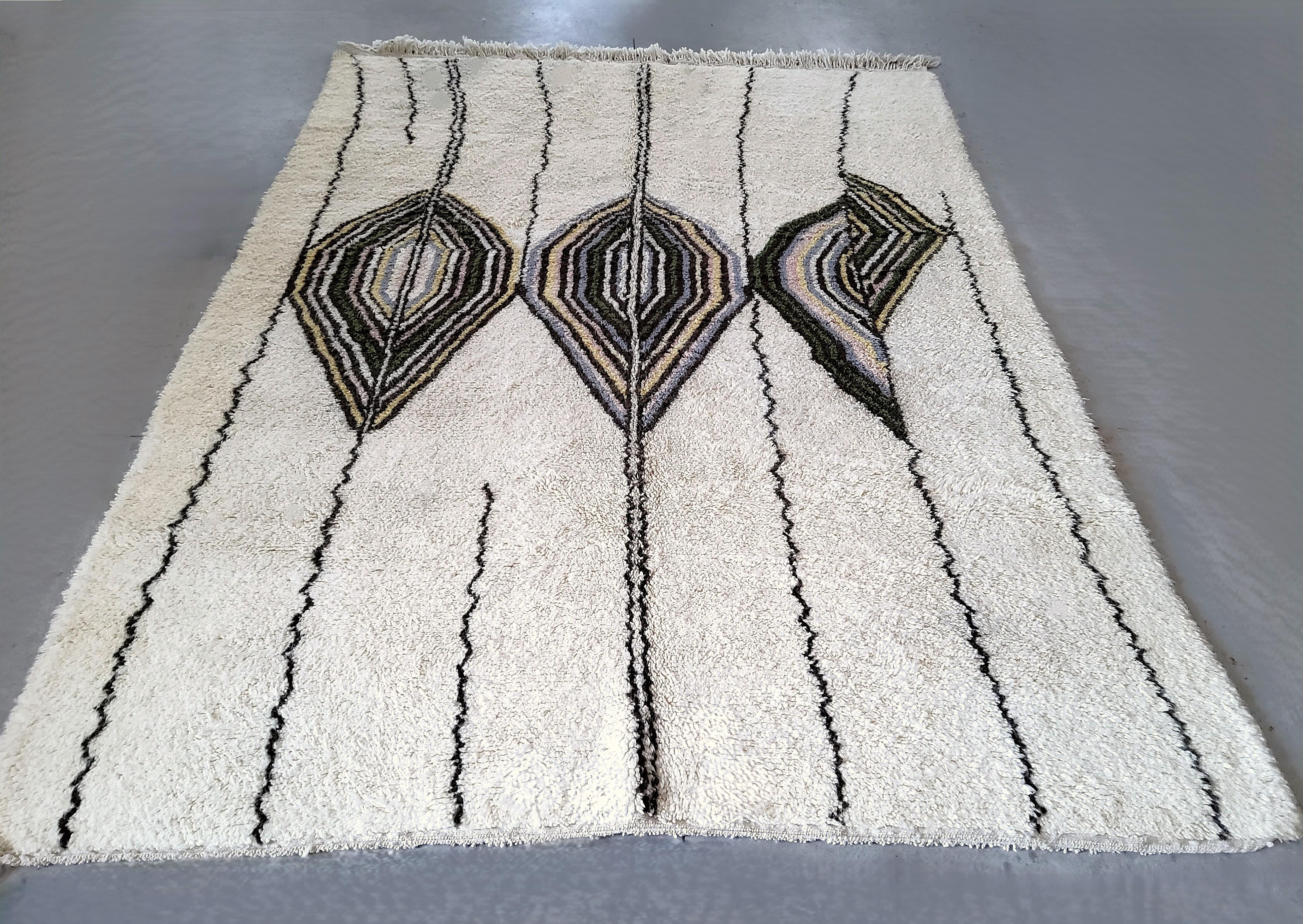 Moroccan Tappeto Berbero Design  Marocco, anni '90  Lana Naturale  310×225 cm in vendita