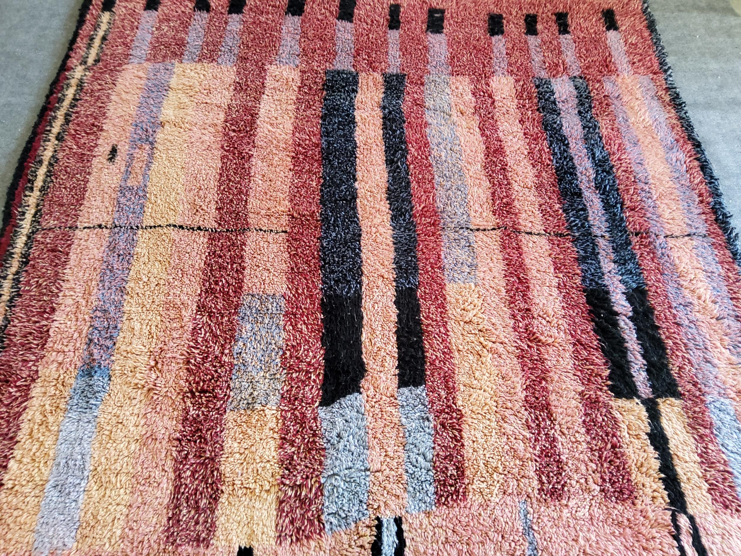 Tribal Tappeto Berbero  Beniourain, in Lana Multicolore - Marocco, Anni '90, 290x250 cm For Sale