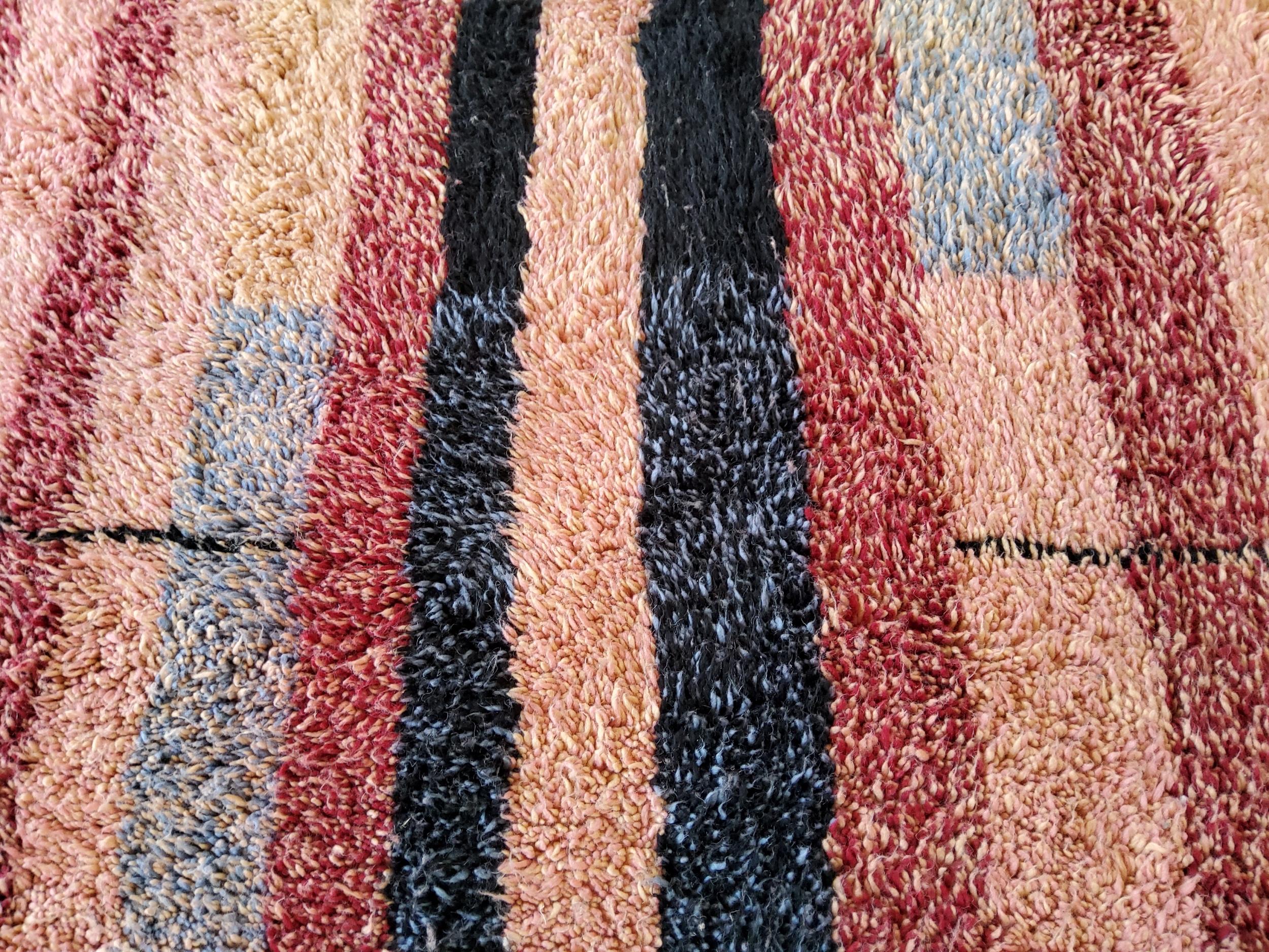Moroccan Tappeto Berbero  Beniourain, in Lana Multicolore - Marocco, Anni '90, 290x250 cm For Sale