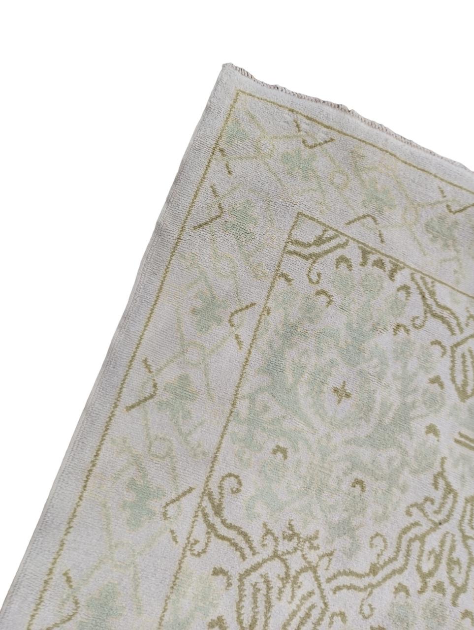 Tapis de Cuenca noué à la main, dimensions inhabituelles 555 x 180 cm. en vente 3