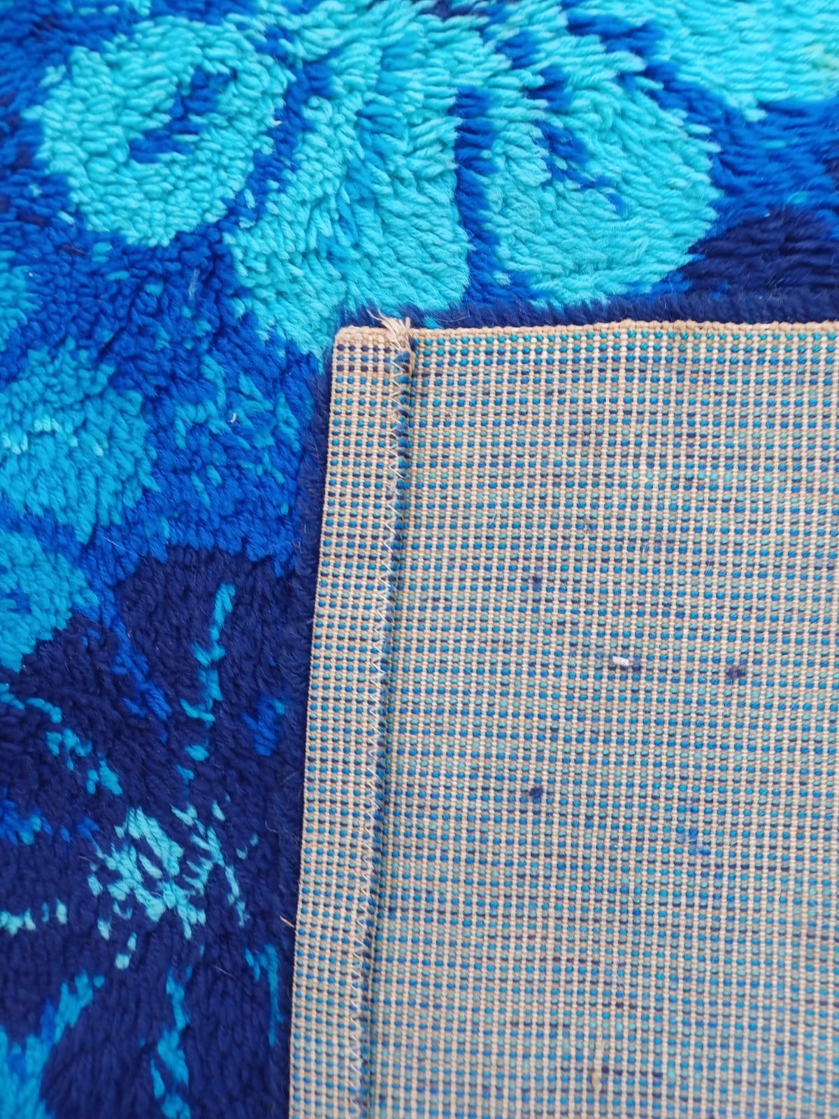 Danish wool rug from the 1970s For Sale 1