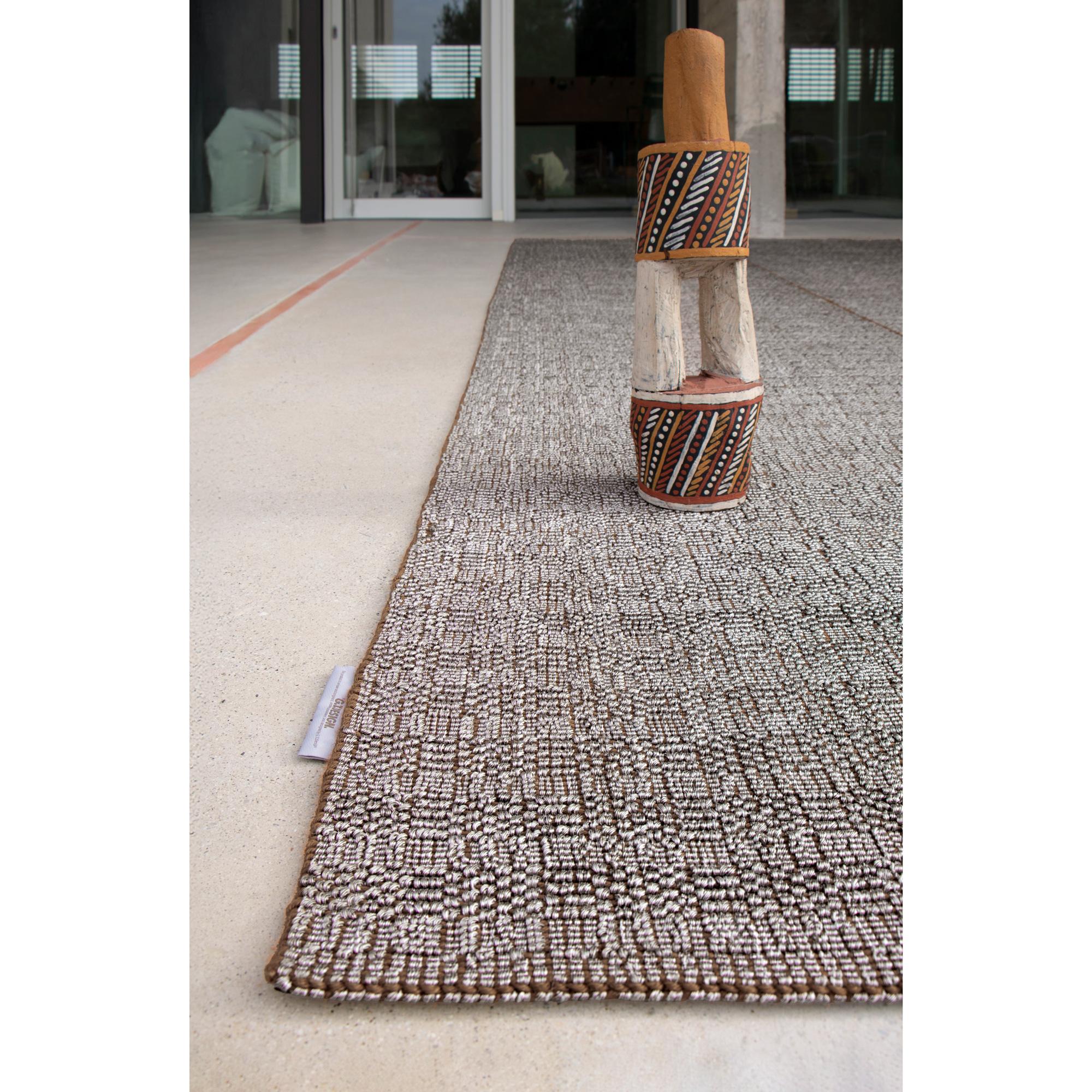 Moderno Tappeto Design Iconico Scacchi 3D Marrone Terra di Deanna Comellini 200x300 cm in vendita