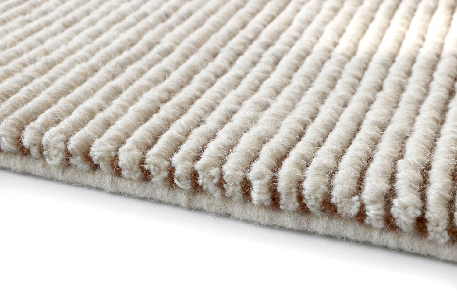 Tappeto Design Italiano Bianco Lana Righe by Deanna Comellini In Stock 170x240cm For Sale 2