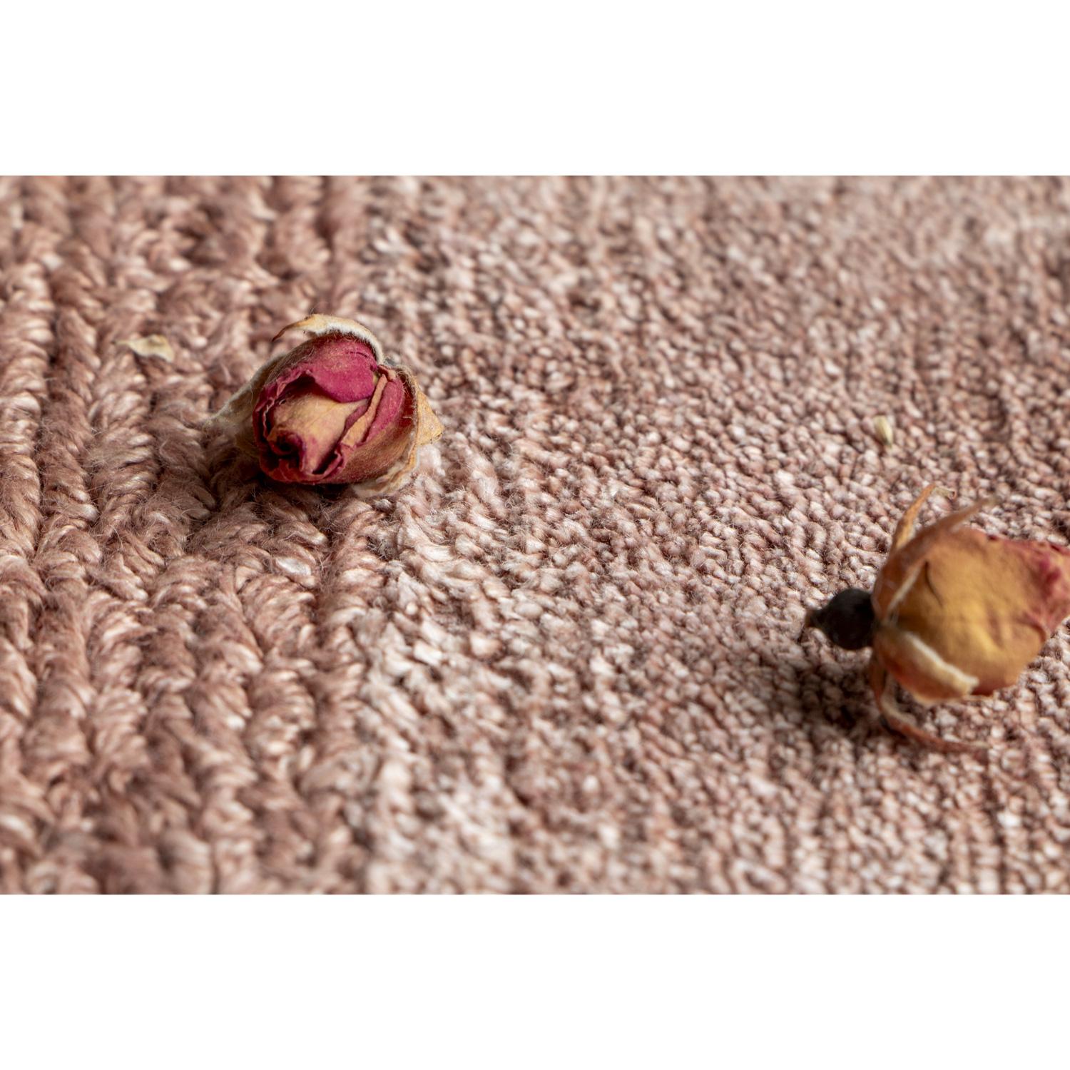 Tappeto Design Italiano Fibre Naturali Lino Rosa by Deanna Comellini 300x350 cm In New Condition For Sale In Bologna, IT