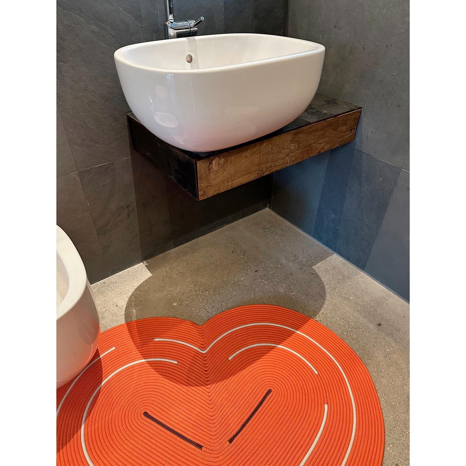 Tappeto Design Italiano Valentino per Bagno e Outdoor Deanna Comellini 85x105 cm (Sonstiges) im Angebot