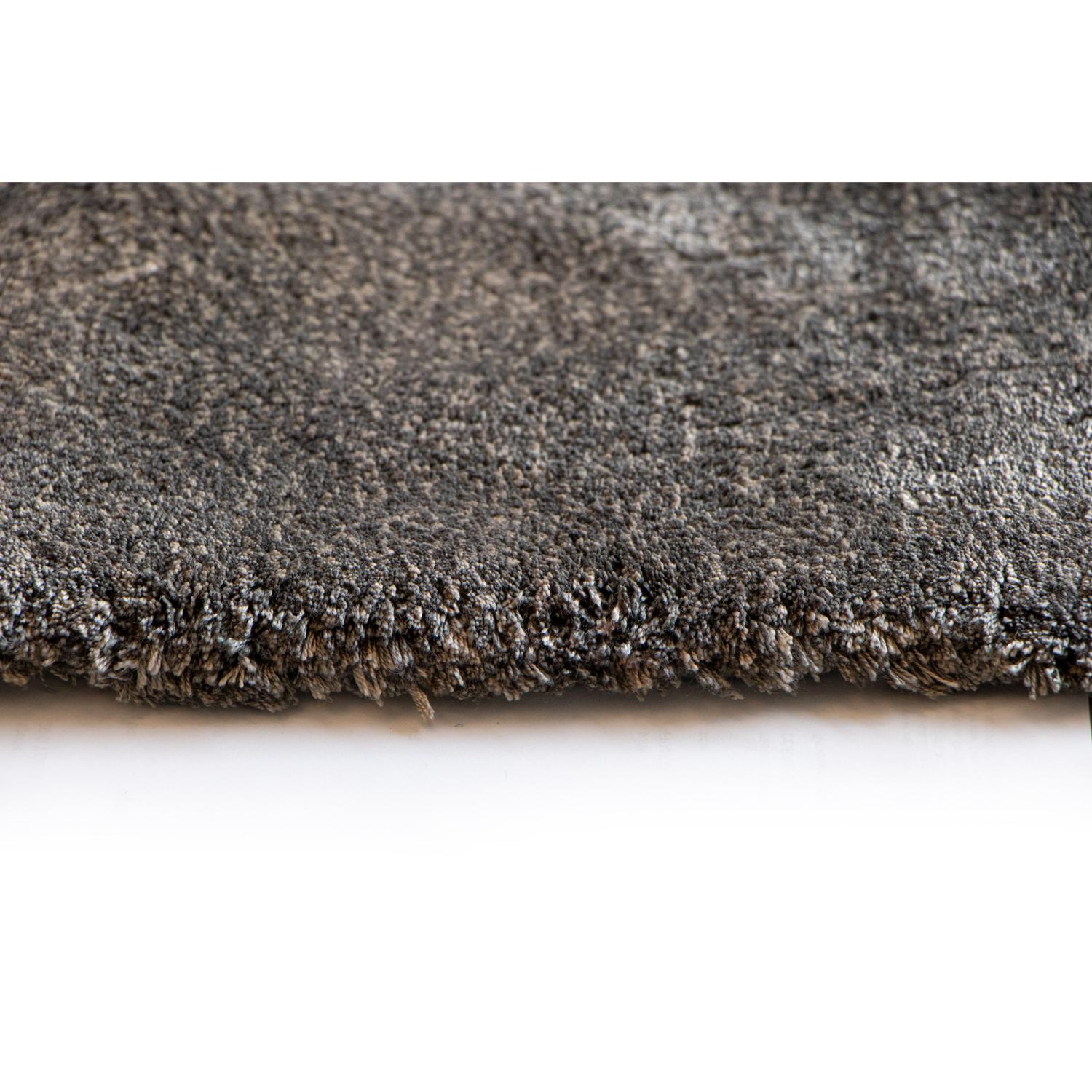 Moderno Tappeto design sostenibile tencel grigio degradè di Deanna Comellini 250x350cm in vendita
