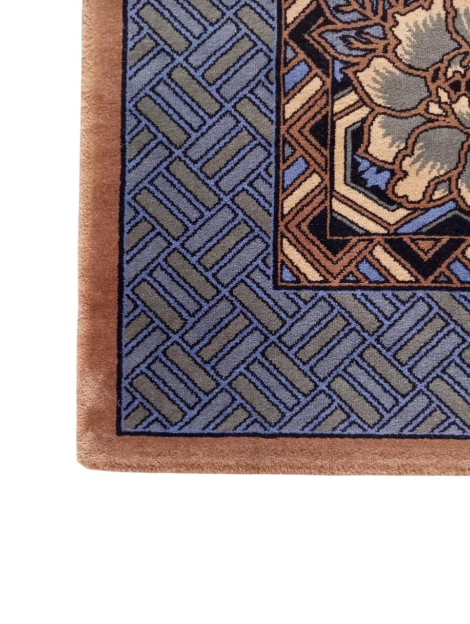 Alfombra diseñada por Pierre Balmain Francia años 70 para Van Neder en venta 4