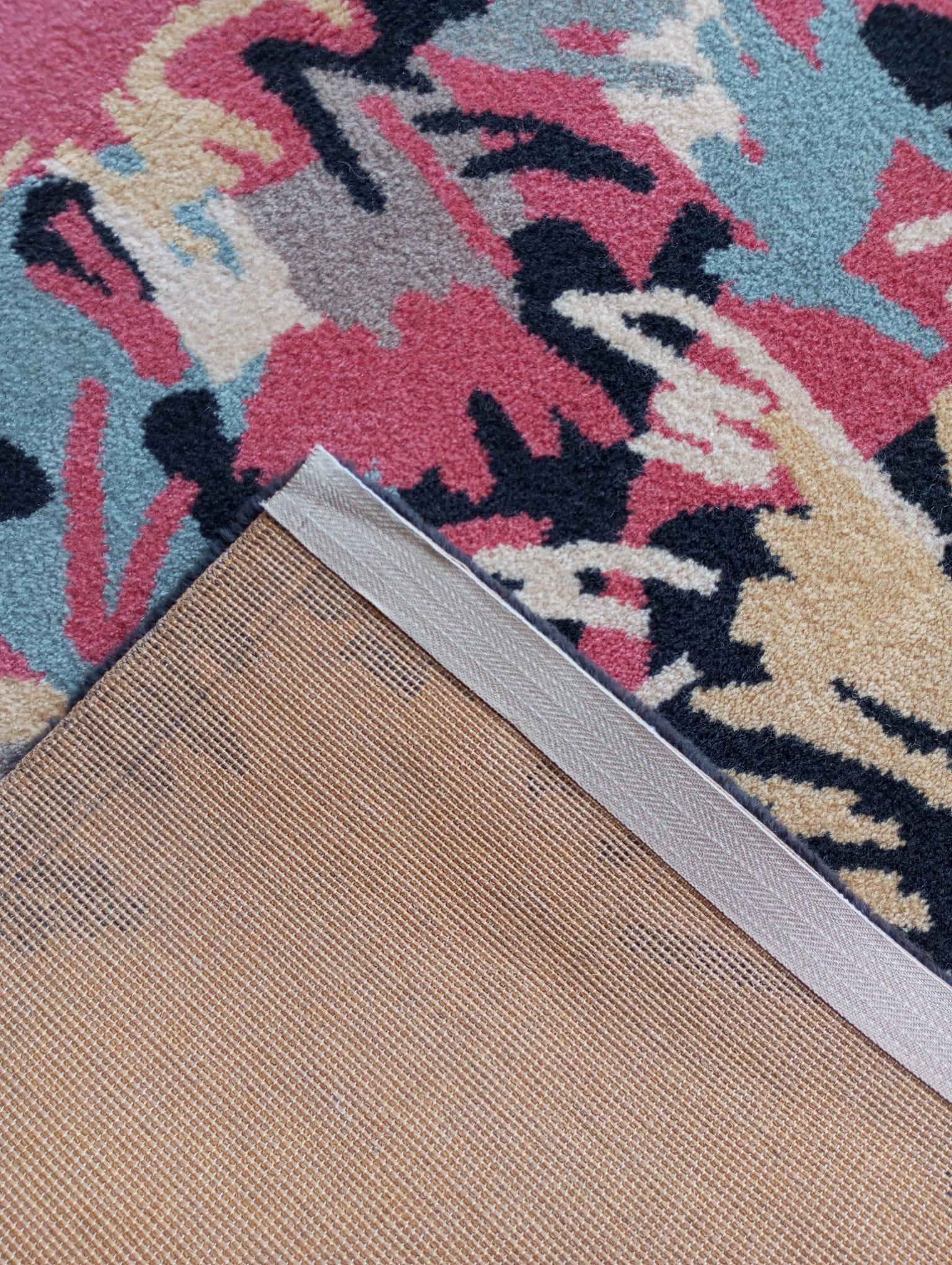 Gianni Vigone design wool rug, Italy 1980s For Sale 2